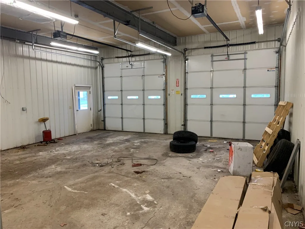 388 West 1st Street, Oswego-city, New York 13126, Oswego, New York 13126, ,Commercial Lease,For Rent,388 West 1st Street, Oswego-city, New York 13126,0,S1303862