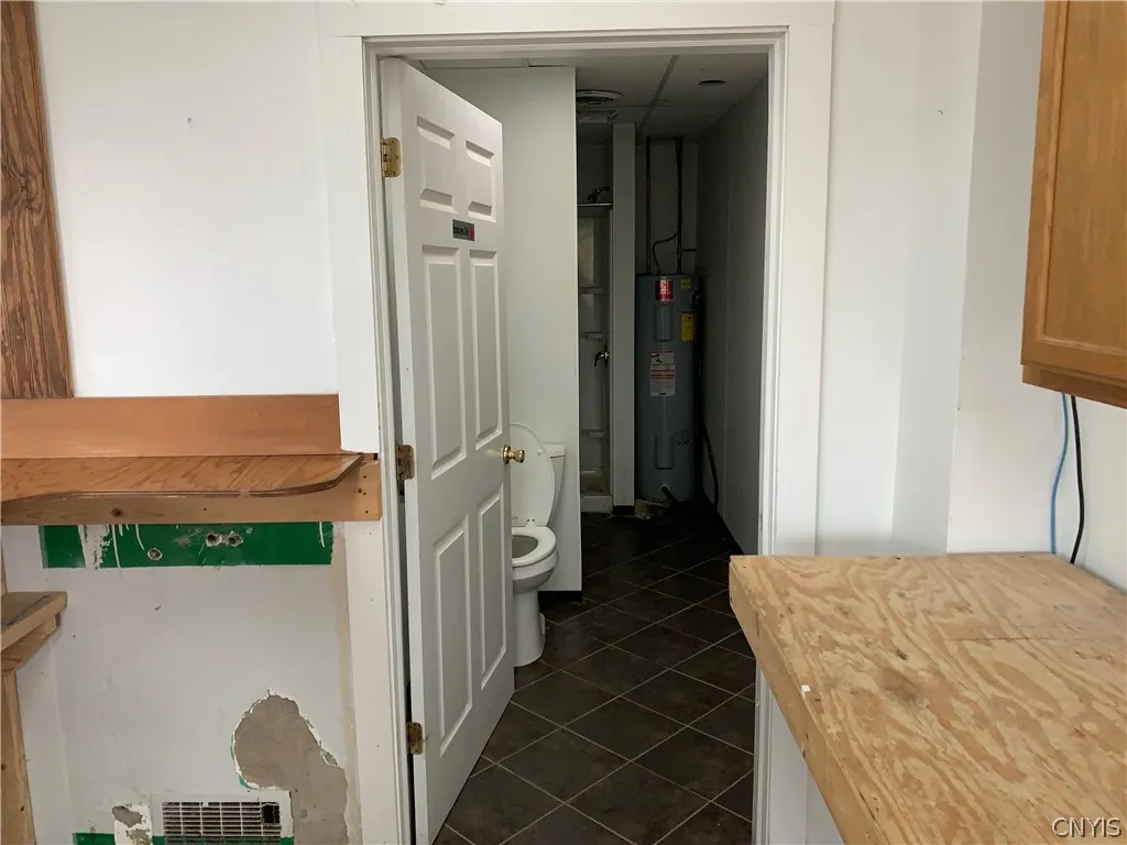 388 West 1st Street, Oswego-city, New York 13126, Oswego, New York 13126, ,Commercial Lease,For Rent,388 West 1st Street, Oswego-city, New York 13126,0,S1303862