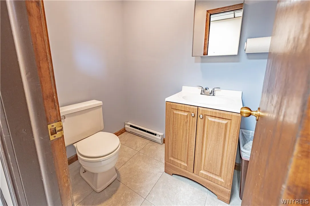 2925 Military Road, Niagara, New York 14304, Niagara, New York 14304, ,Commercial Sale,For Sale,2925 Military Road, Niagara, New York 14304,B1366596