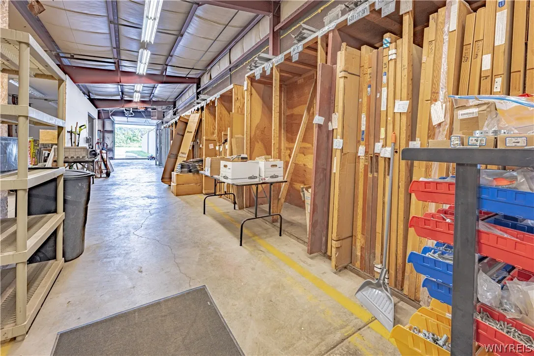 2925 Military Road, Niagara, New York 14304, Niagara, New York 14304, ,Commercial Sale,For Sale,2925 Military Road, Niagara, New York 14304,B1366596