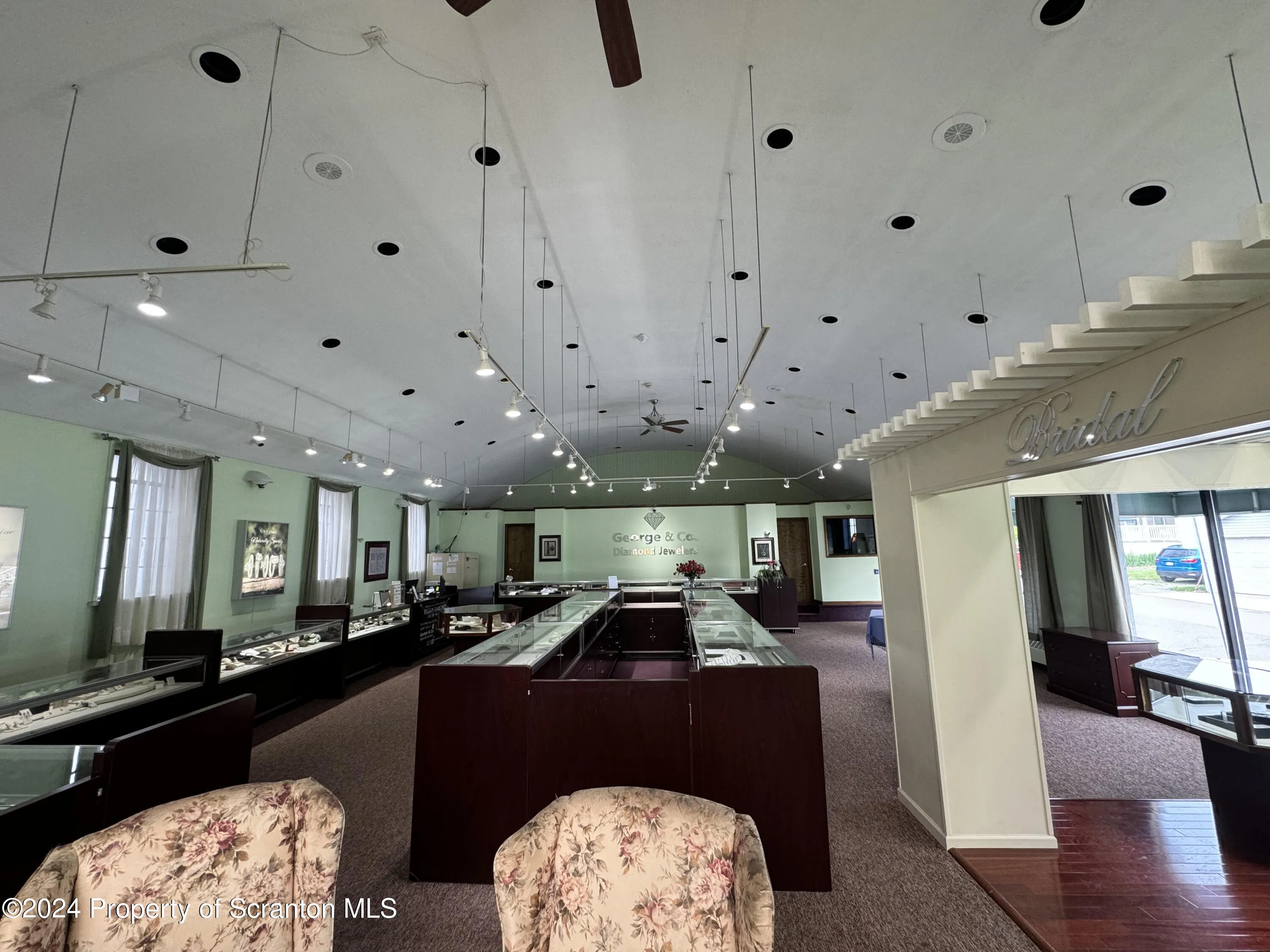 115 Main Street, Dickson City, Pennsylvania 18519, ,Commercial Sale,For Sale,Main,SC2900