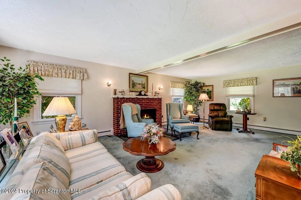 811 Clifton Beach Road, Clifton Twp, Pennsylvania 18424, 4 Bedrooms Bedrooms, 7 Rooms Rooms,2 BathroomsBathrooms,Residential,For Sale,CLIFTON BEACH ROAD,SC4272