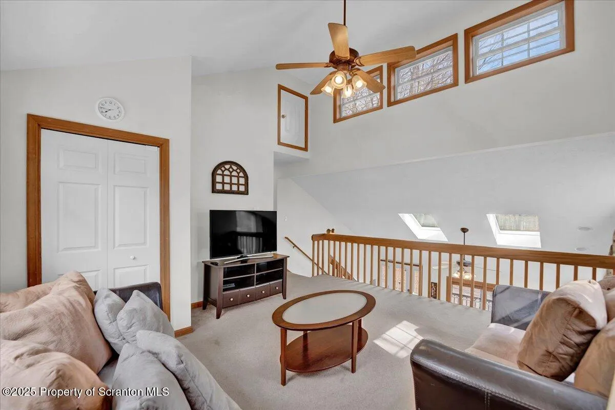 7 Sheffick Road Unit - 707, Clifton Twp, Pennsylvania 18424, 4 Bedrooms Bedrooms, 10 Rooms Rooms,3 BathroomsBathrooms,Residential,For Sale,Sheffick,SC250915
