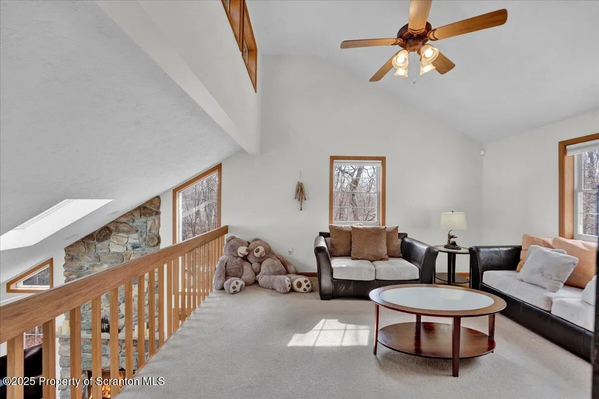 7 Sheffick Road Unit - 707, Clifton Twp, Pennsylvania 18424, 4 Bedrooms Bedrooms, 10 Rooms Rooms,3 BathroomsBathrooms,Residential,For Sale,Sheffick,SC250915