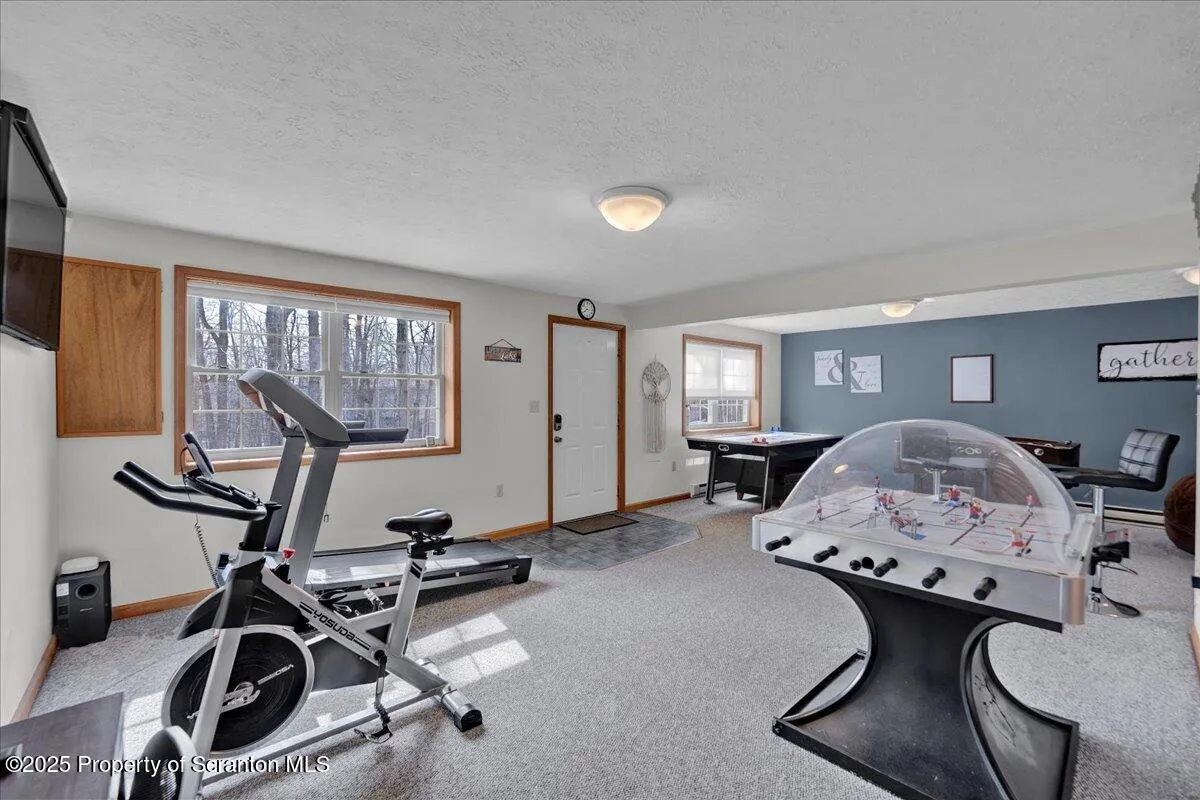 7 Sheffick Road Unit - 707, Clifton Twp, Pennsylvania 18424, 4 Bedrooms Bedrooms, 10 Rooms Rooms,3 BathroomsBathrooms,Residential,For Sale,Sheffick,SC250915