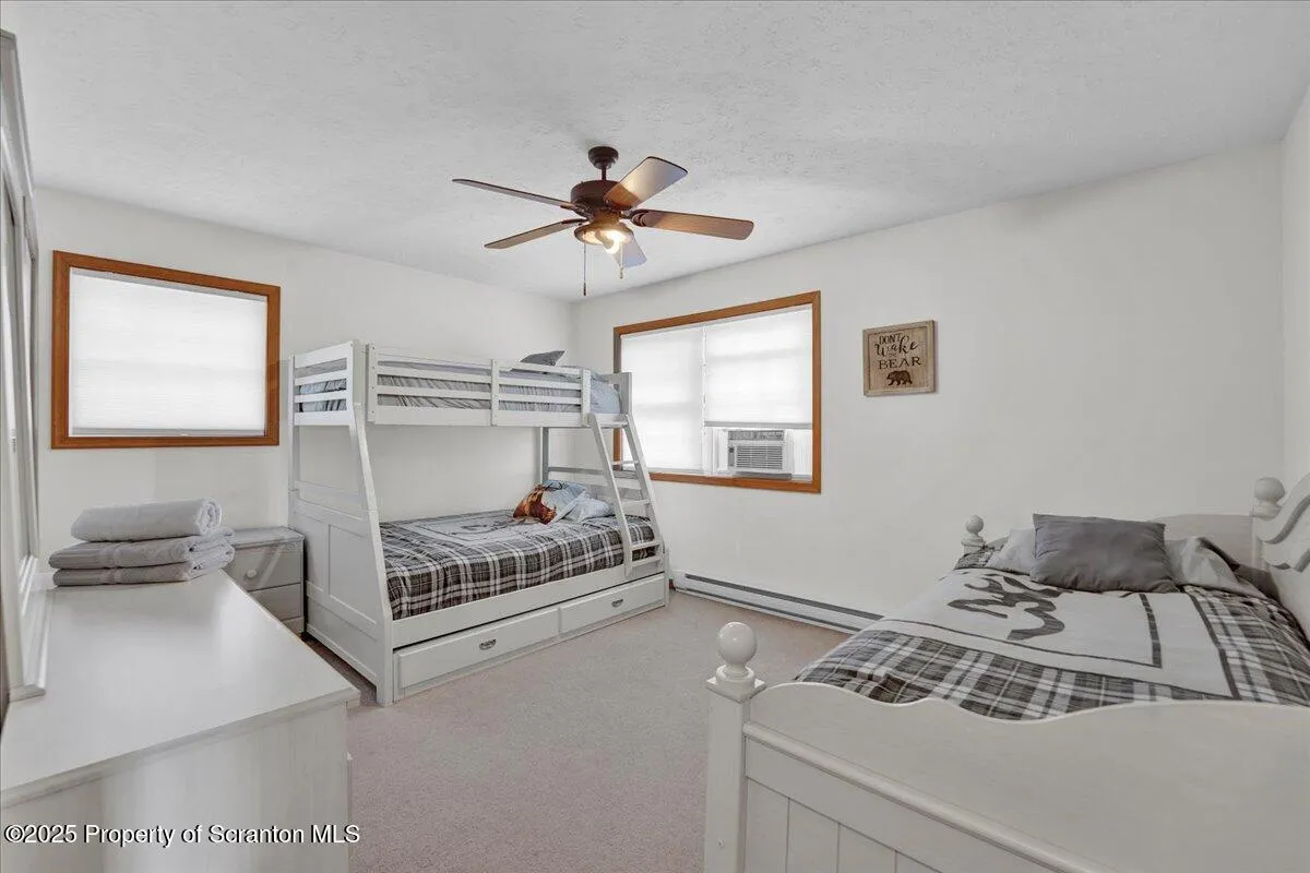 7 Sheffick Road Unit - 707, Clifton Twp, Pennsylvania 18424, 4 Bedrooms Bedrooms, 10 Rooms Rooms,3 BathroomsBathrooms,Residential,For Sale,Sheffick,SC250915