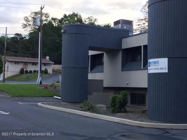 409 N State Street Unit C, Clarks Summit, Pennsylvania 18411, ,Commercial Lease,For Rent,State,SC251526