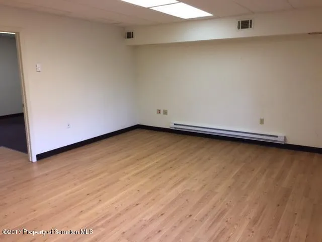 409 N State Street Unit C, Clarks Summit, Pennsylvania 18411, ,Commercial Lease,For Rent,State,SC251526