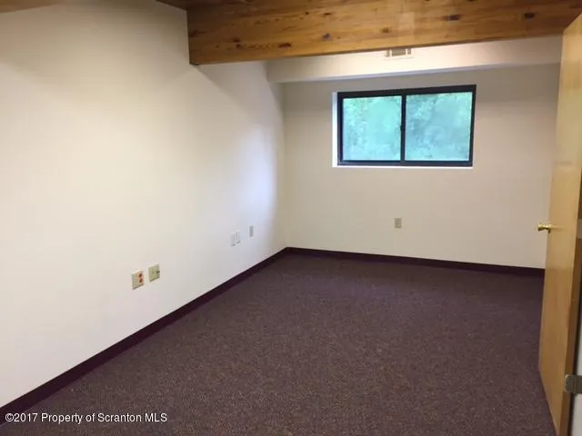409 N State Street Unit C, Clarks Summit, Pennsylvania 18411, ,Commercial Lease,For Rent,State,SC251526