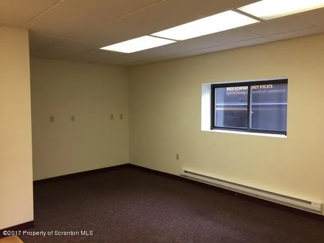 409 N State Street Unit C, Clarks Summit, Pennsylvania 18411, ,Commercial Lease,For Rent,State,SC251526