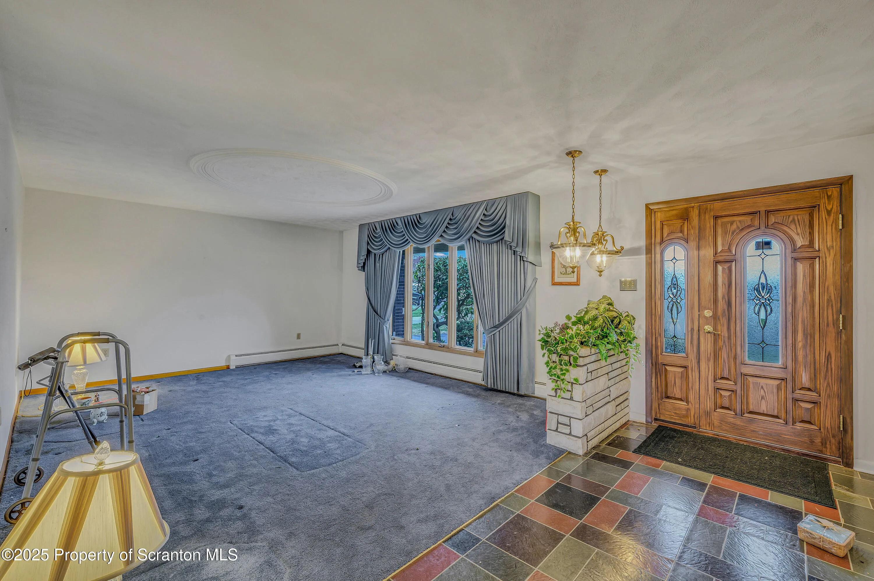 616 Hospital Street, Taylor, Pennsylvania 18517, 4 Bedrooms Bedrooms, 9 Rooms Rooms,3 BathroomsBathrooms,Residential,For Sale,Hospital,SC251537