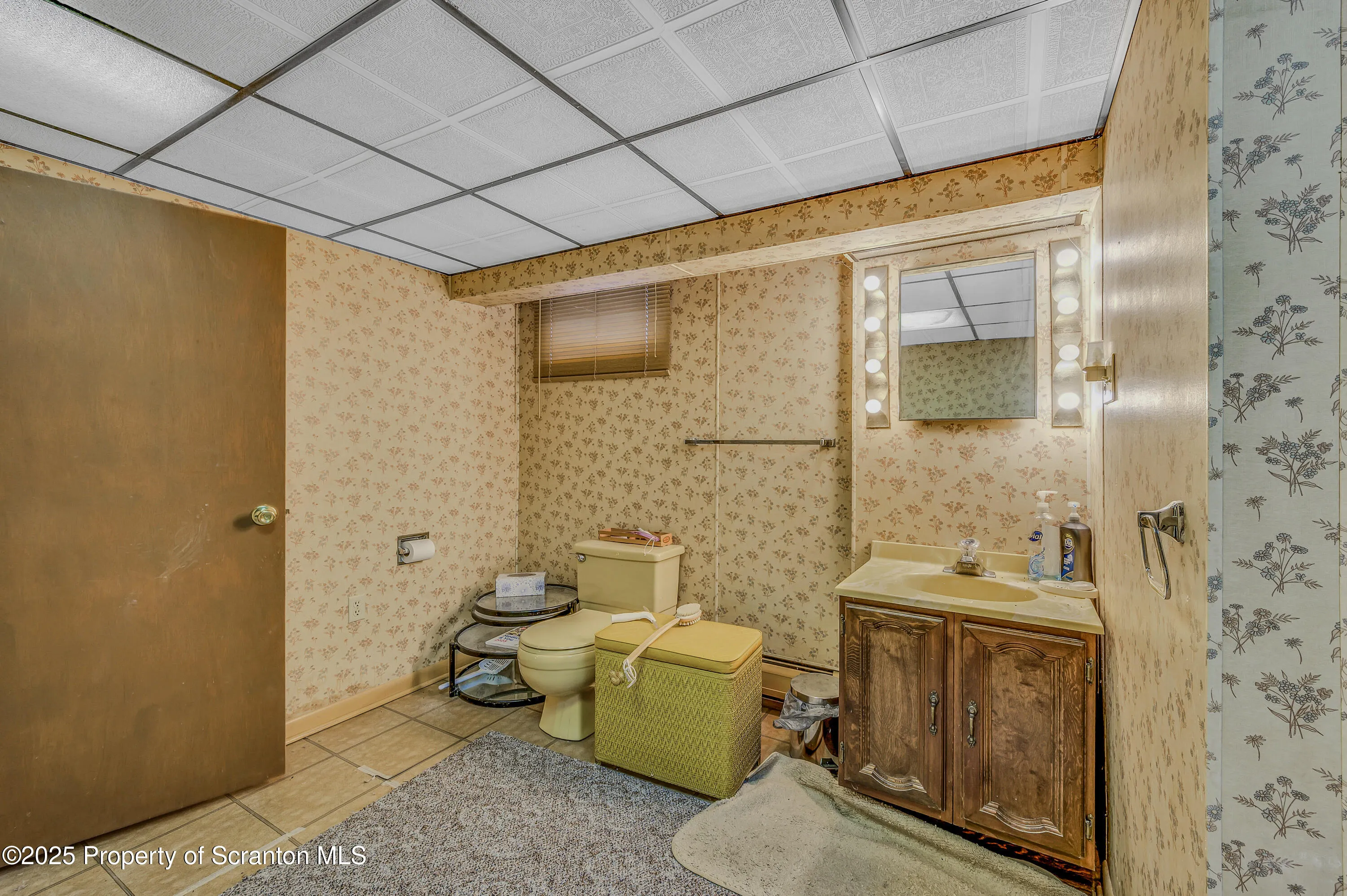 616 Hospital Street, Taylor, Pennsylvania 18517, 4 Bedrooms Bedrooms, 9 Rooms Rooms,3 BathroomsBathrooms,Residential,For Sale,Hospital,SC251537
