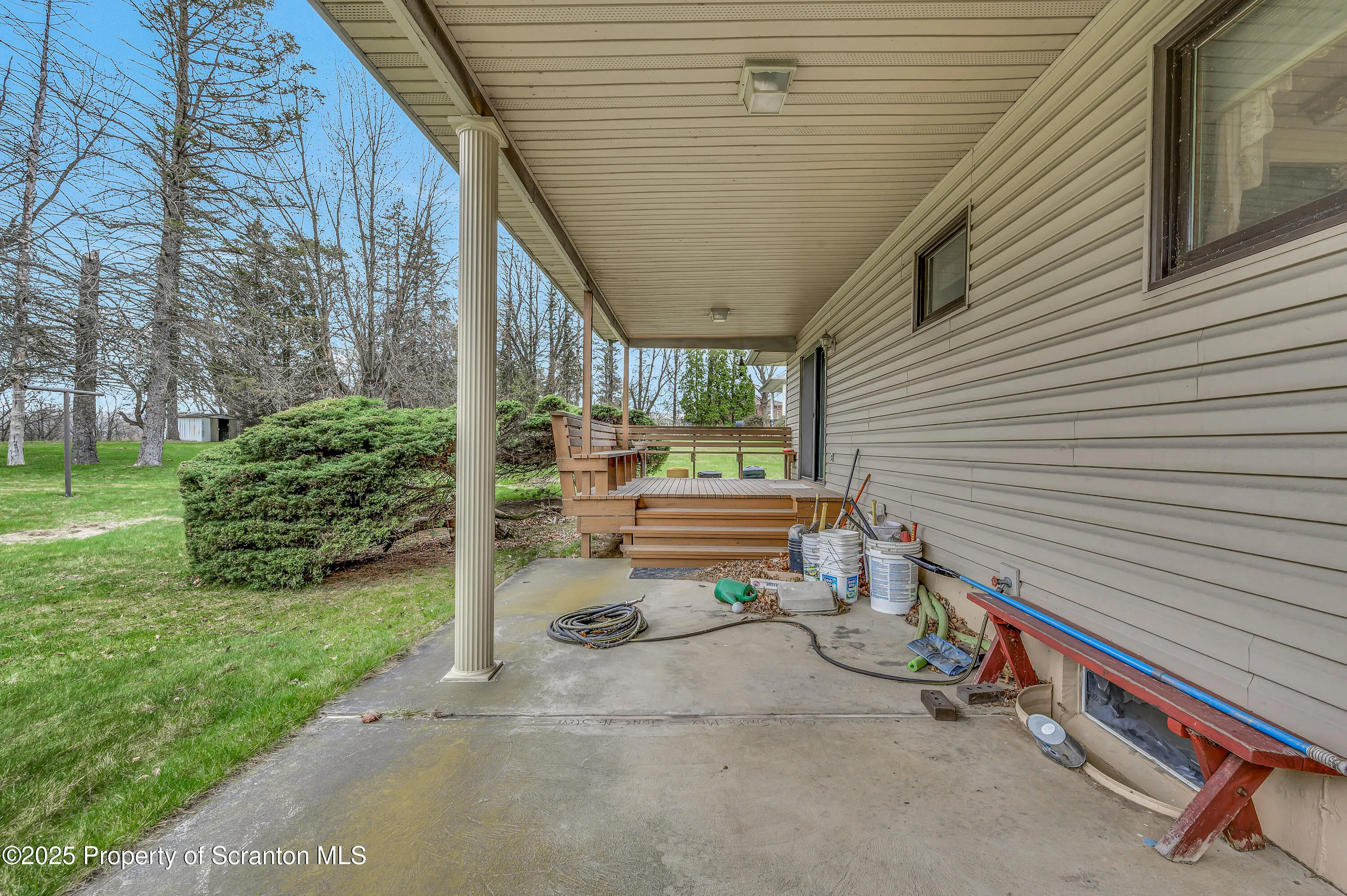 616 Hospital Street, Taylor, Pennsylvania 18517, 4 Bedrooms Bedrooms, 9 Rooms Rooms,3 BathroomsBathrooms,Residential,For Sale,Hospital,SC251537