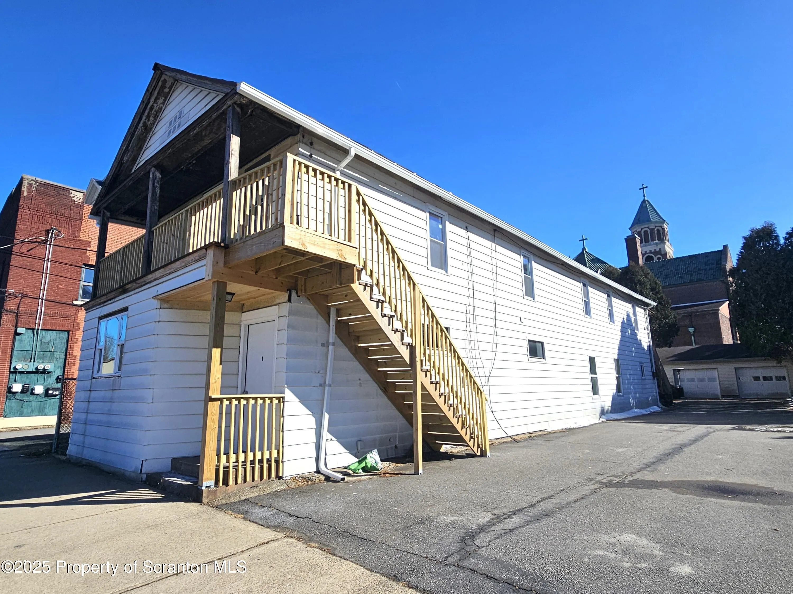 125 River Street Unit 2 Front, Olyphant, Pennsylvania 18447, 2 Rooms Rooms,1 BathroomBathrooms,Residential Lease,For Rent,River,SC251589