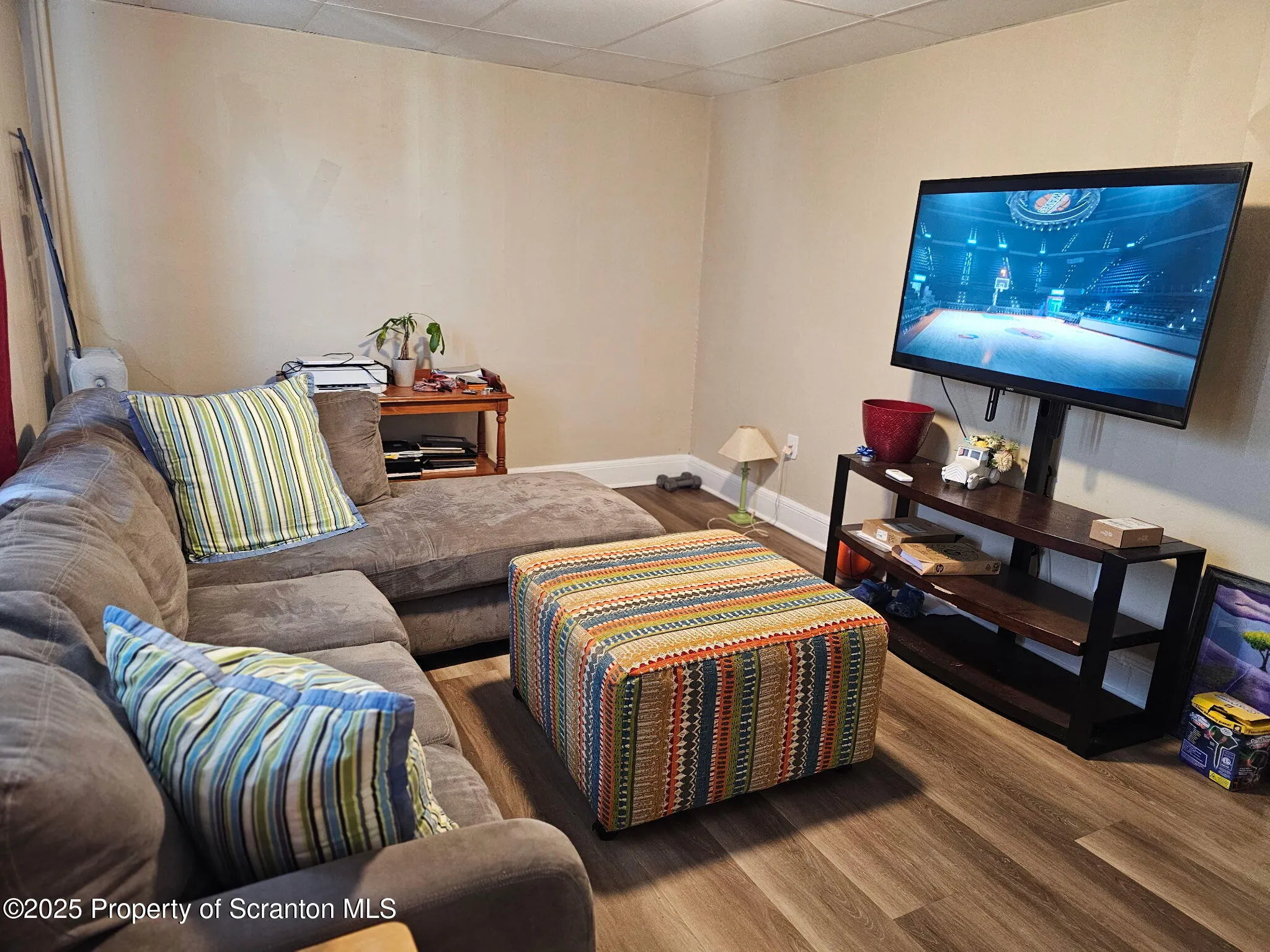 1218 S Main Avenue, Scranton, Pennsylvania 18504, 3 Bedrooms Bedrooms, 5 Rooms Rooms,1 BathroomBathrooms,Residential Lease,For Rent,Main,SC252624