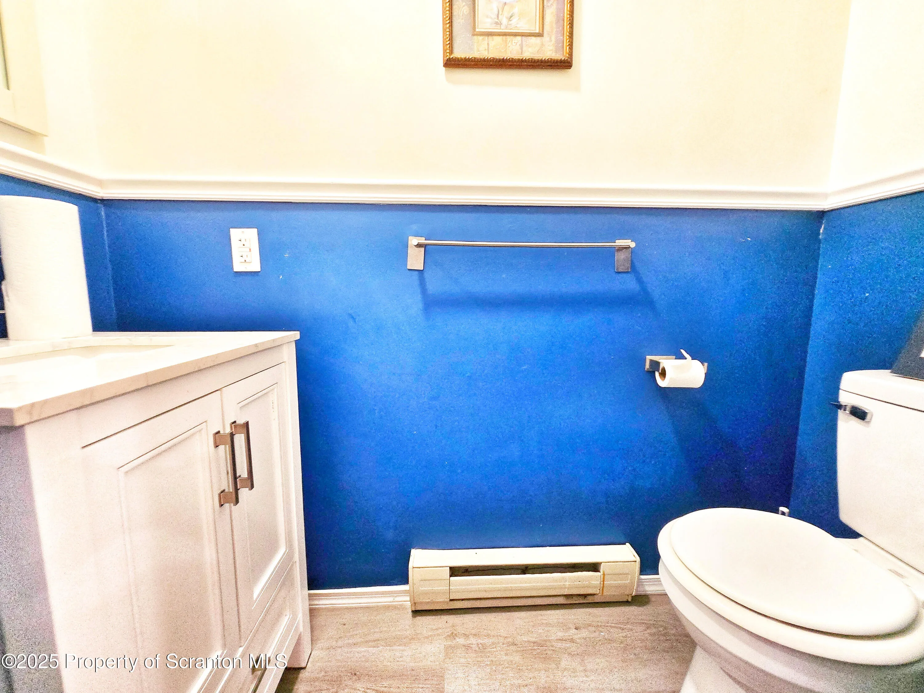798 Sullivan Trail, Scotrun, Pennsylvania 18355, 4 Bedrooms Bedrooms, 9 Rooms Rooms,4 BathroomsBathrooms,Residential,For Sale,Sullivan Trail,SC252353