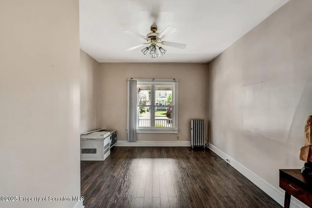 126-128 S. Rebecca Ave S Avenue Unit 126-128 - R 130, Scranton, Pennsylvania 18504, 9 Bedrooms Bedrooms, ,4 BathroomsBathrooms,Residential Income,For Sale,S. Rebecca Ave,SC252573