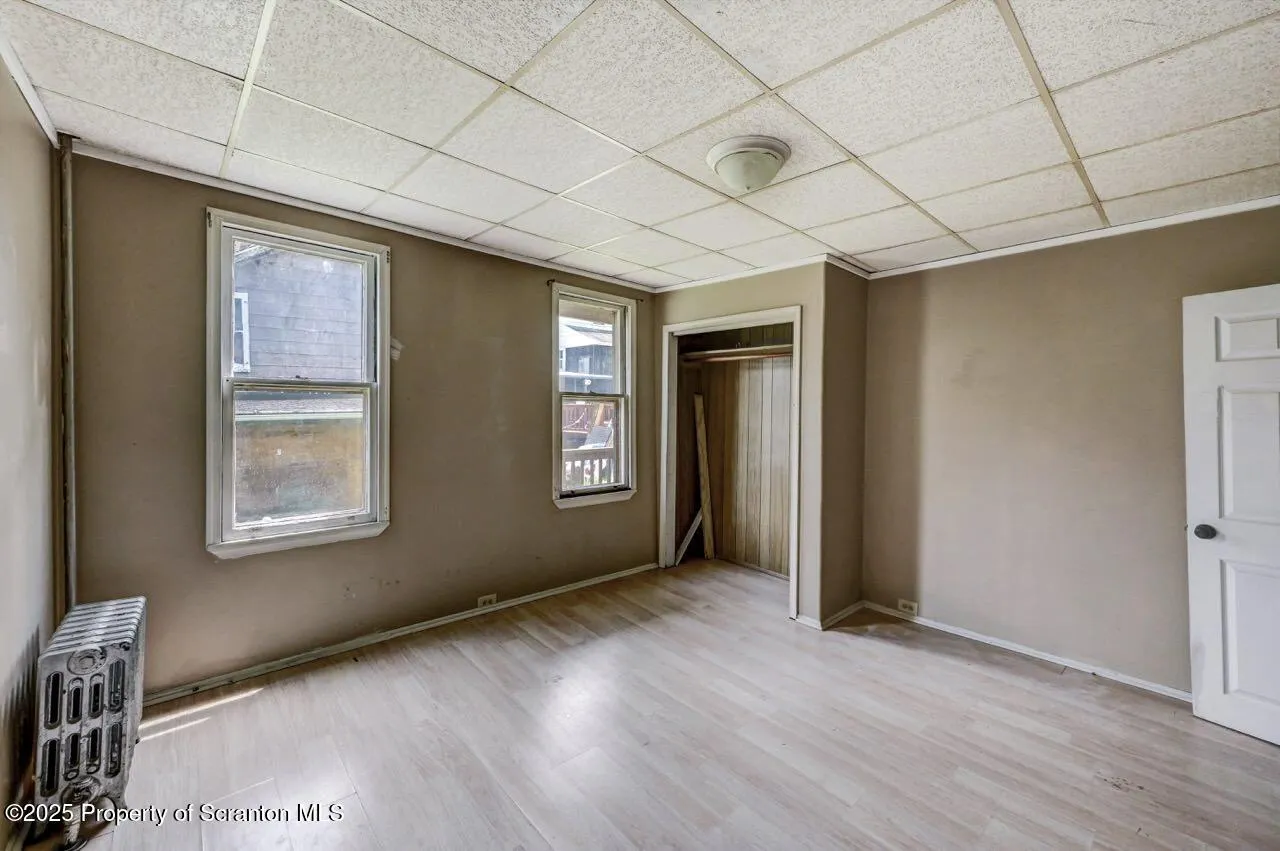 126-128 S. Rebecca Ave S Avenue Unit 126-128 - R 130, Scranton, Pennsylvania 18504, 9 Bedrooms Bedrooms, ,4 BathroomsBathrooms,Residential Income,For Sale,S. Rebecca Ave,SC252573