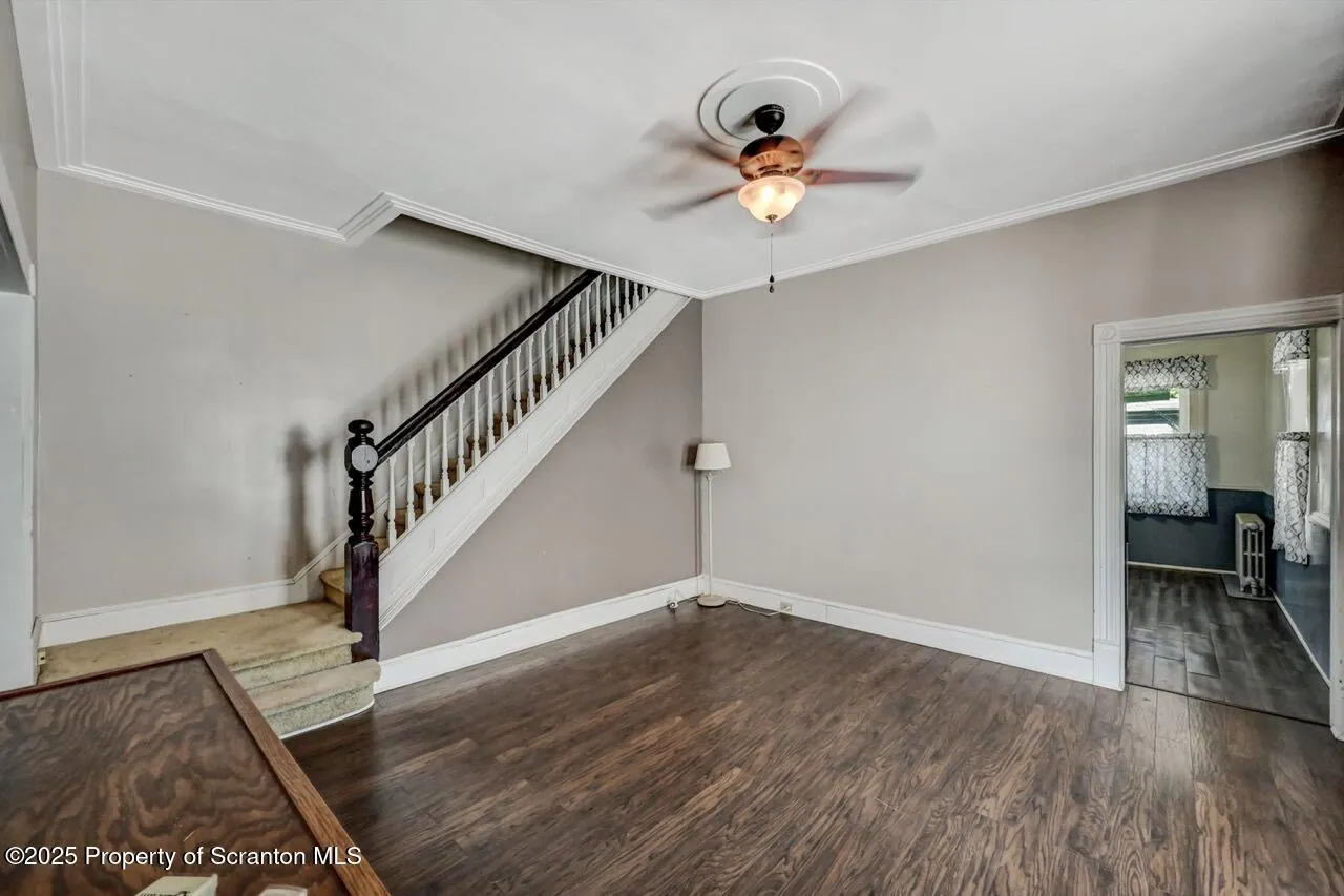 126-128 S. Rebecca Ave S Avenue Unit 126-128 - R 130, Scranton, Pennsylvania 18504, 9 Bedrooms Bedrooms, ,4 BathroomsBathrooms,Residential Income,For Sale,S. Rebecca Ave,SC252573