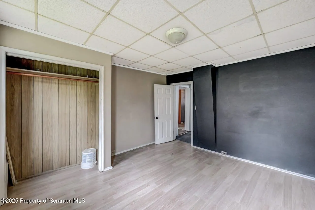 126-128 S. Rebecca Ave S Avenue Unit 126-128 - R 130, Scranton, Pennsylvania 18504, 9 Bedrooms Bedrooms, ,4 BathroomsBathrooms,Residential Income,For Sale,S. Rebecca Ave,SC252573