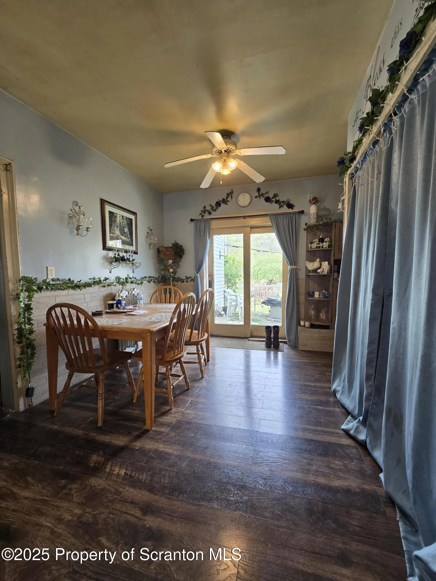 4 Little Ireland Road, Starrucca, Pennsylvania 18462, 6 Bedrooms Bedrooms, 9 Rooms Rooms,3 BathroomsBathrooms,Residential,For Sale,Little Ireland,SC252511