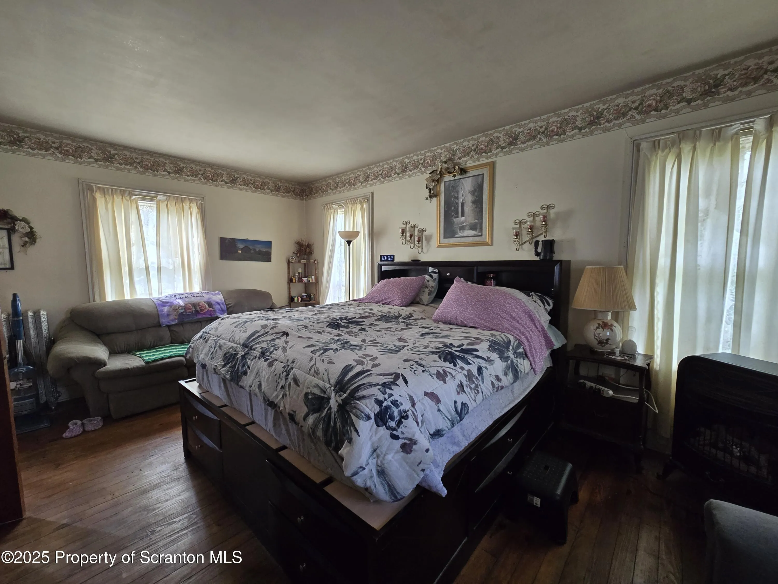 4 Little Ireland Road, Starrucca, Pennsylvania 18462, 6 Bedrooms Bedrooms, 9 Rooms Rooms,3 BathroomsBathrooms,Residential,For Sale,Little Ireland,SC252511