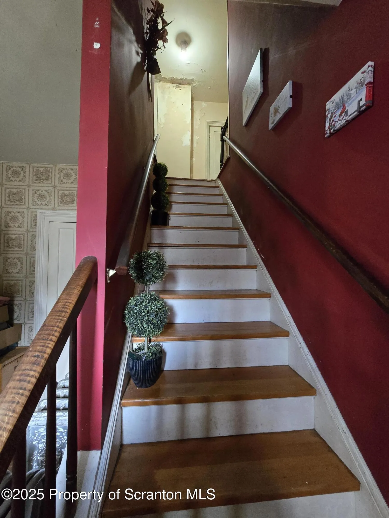 4 Little Ireland Road, Starrucca, Pennsylvania 18462, 6 Bedrooms Bedrooms, 9 Rooms Rooms,3 BathroomsBathrooms,Residential,For Sale,Little Ireland,SC252511