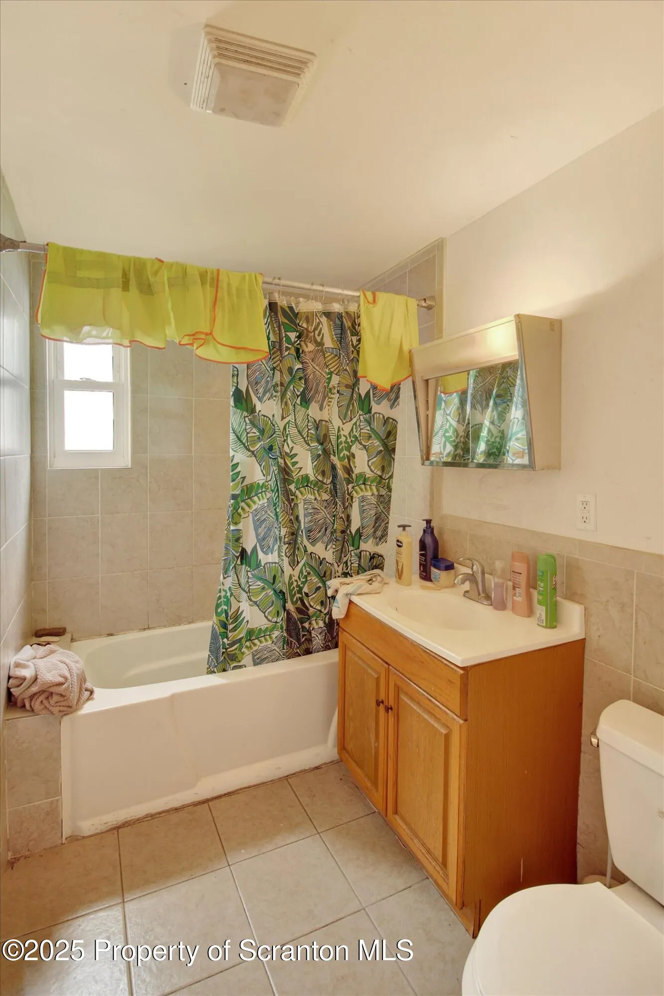 228 Pittston Avenue, Scranton, Pennsylvania 18505, 4 Bedrooms Bedrooms, ,2 BathroomsBathrooms,Residential Income,For Sale,Pittston,SC252446