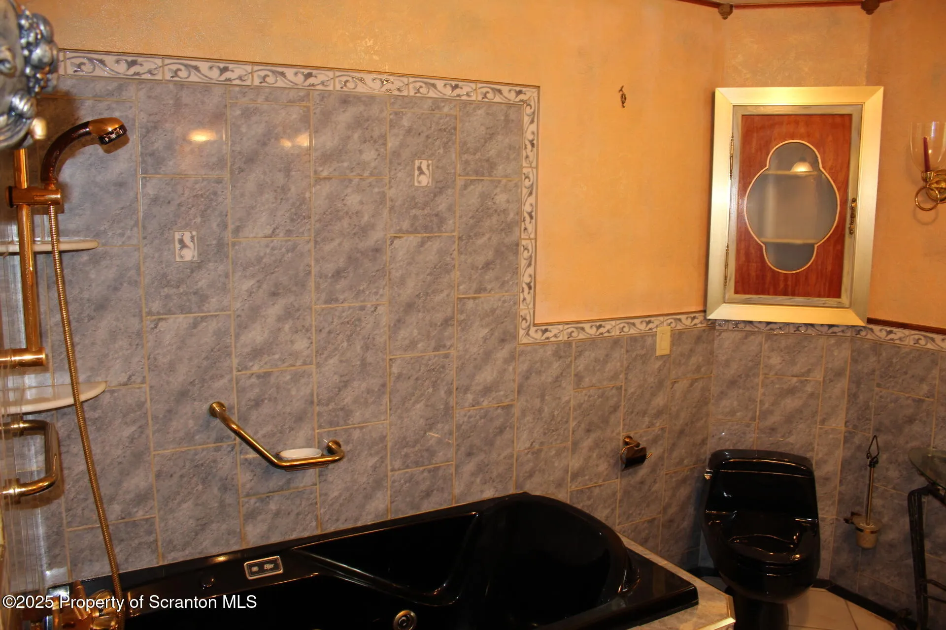 215 Linaberry Road, Montrose, Pennsylvania 18801, 3 Bedrooms Bedrooms, 7 Rooms Rooms,2 BathroomsBathrooms,Residential,For Sale,Linaberry,SC252603
