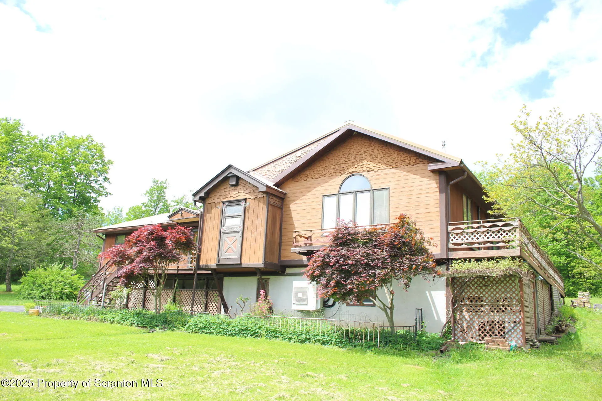 215 Linaberry Road, Montrose, Pennsylvania 18801, 3 Bedrooms Bedrooms, 7 Rooms Rooms,2 BathroomsBathrooms,Residential,For Sale,Linaberry,SC252603