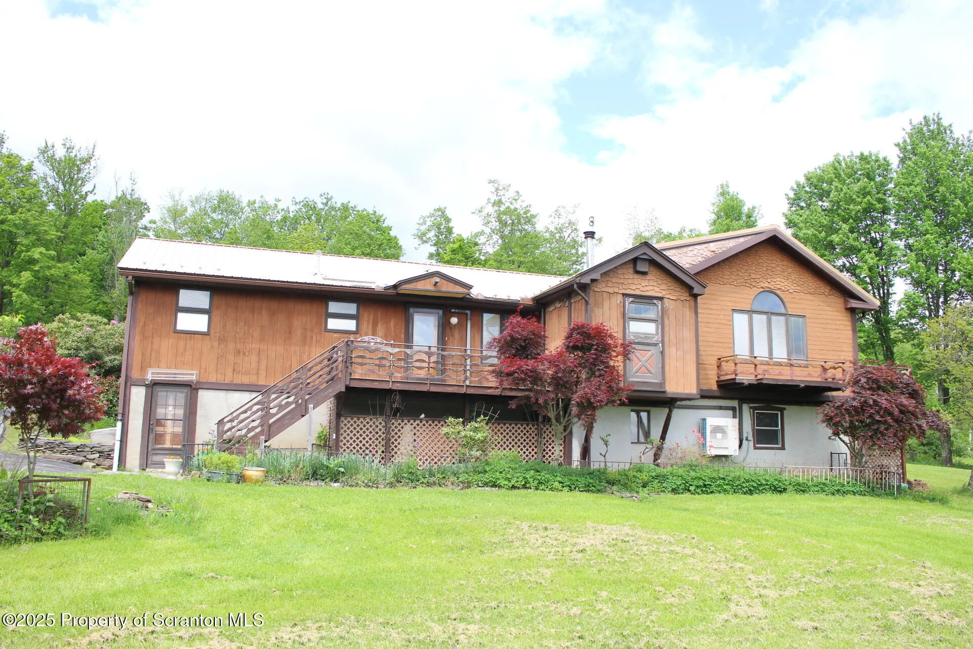 215 Linaberry Road, Montrose, Pennsylvania 18801, 3 Bedrooms Bedrooms, 7 Rooms Rooms,2 BathroomsBathrooms,Residential,For Sale,Linaberry,SC252603