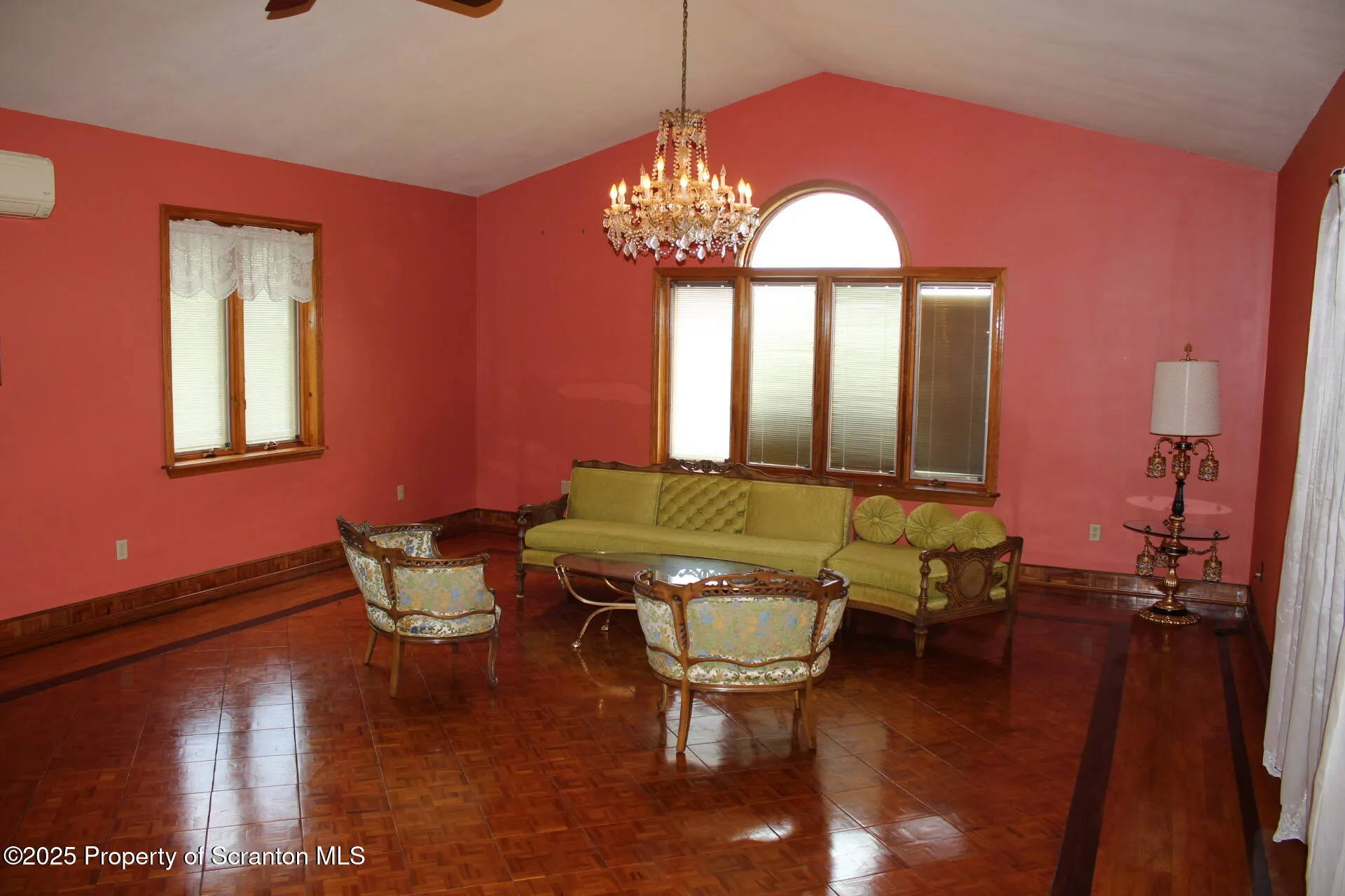 215 Linaberry Road, Montrose, Pennsylvania 18801, 3 Bedrooms Bedrooms, 7 Rooms Rooms,2 BathroomsBathrooms,Residential,For Sale,Linaberry,SC252603