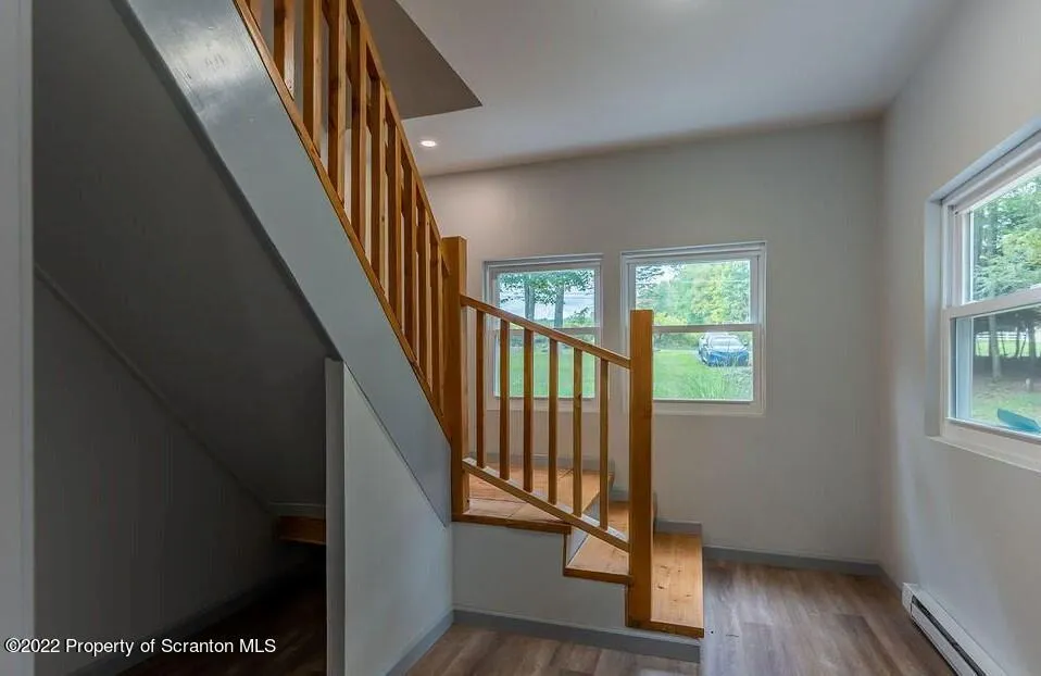 577 Duck Harbor Road, Equinunk, Pennsylvania 18417, 4 Bedrooms Bedrooms, 8 Rooms Rooms,3 BathroomsBathrooms,Residential,For Sale,Duck Harbor,SC252623