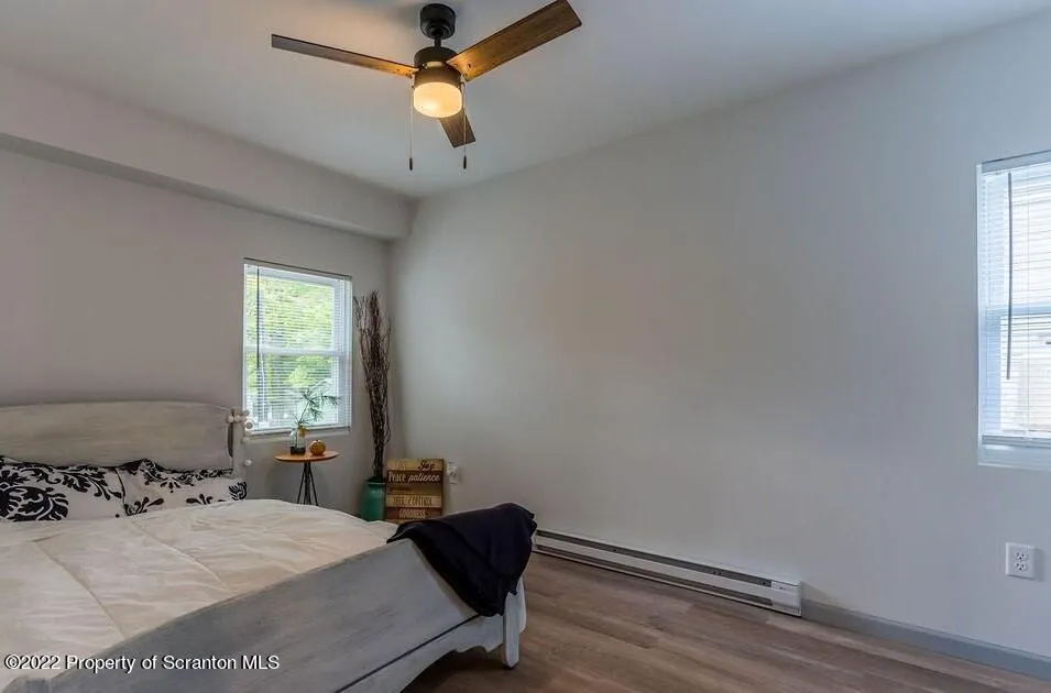 577 Duck Harbor Road, Equinunk, Pennsylvania 18417, 4 Bedrooms Bedrooms, 8 Rooms Rooms,3 BathroomsBathrooms,Residential,For Sale,Duck Harbor,SC252623