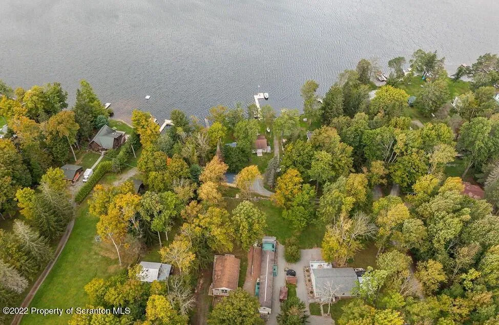 577 Duck Harbor Road, Equinunk, Pennsylvania 18417, 4 Bedrooms Bedrooms, 8 Rooms Rooms,3 BathroomsBathrooms,Residential,For Sale,Duck Harbor,SC252623