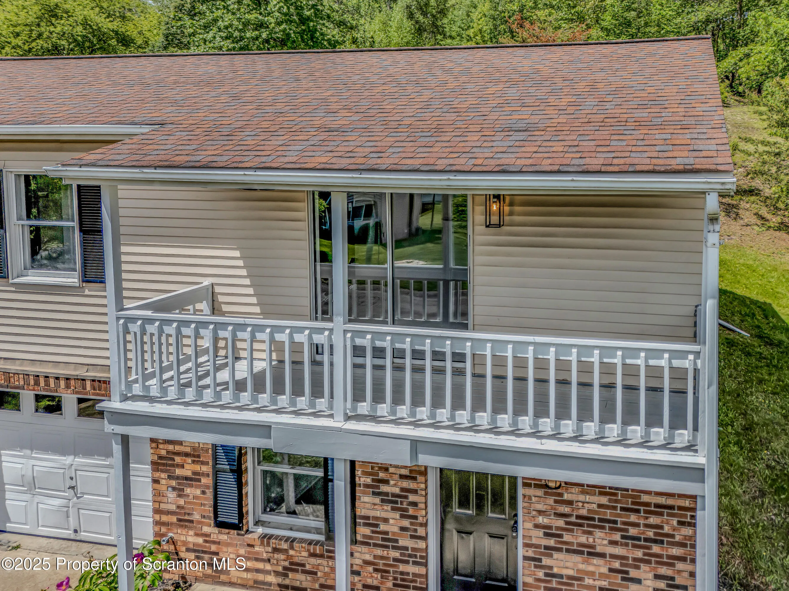 14 Vista Drive, Nanticoke City, Pennsylvania 18634, 3 Bedrooms Bedrooms, 6 Rooms Rooms,2 BathroomsBathrooms,Residential,For Sale,Vista,SC252659