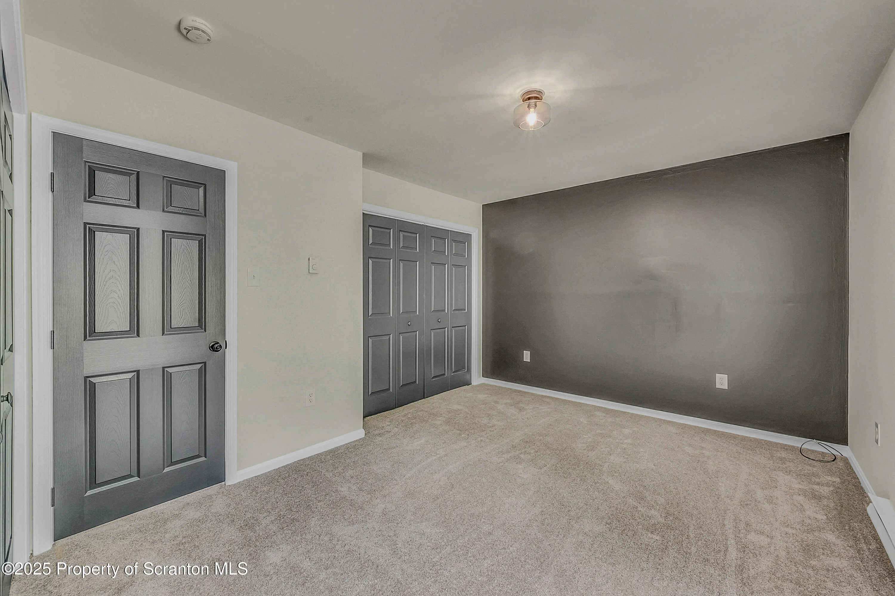 14 Vista Drive, Nanticoke City, Pennsylvania 18634, 3 Bedrooms Bedrooms, 6 Rooms Rooms,2 BathroomsBathrooms,Residential,For Sale,Vista,SC252659