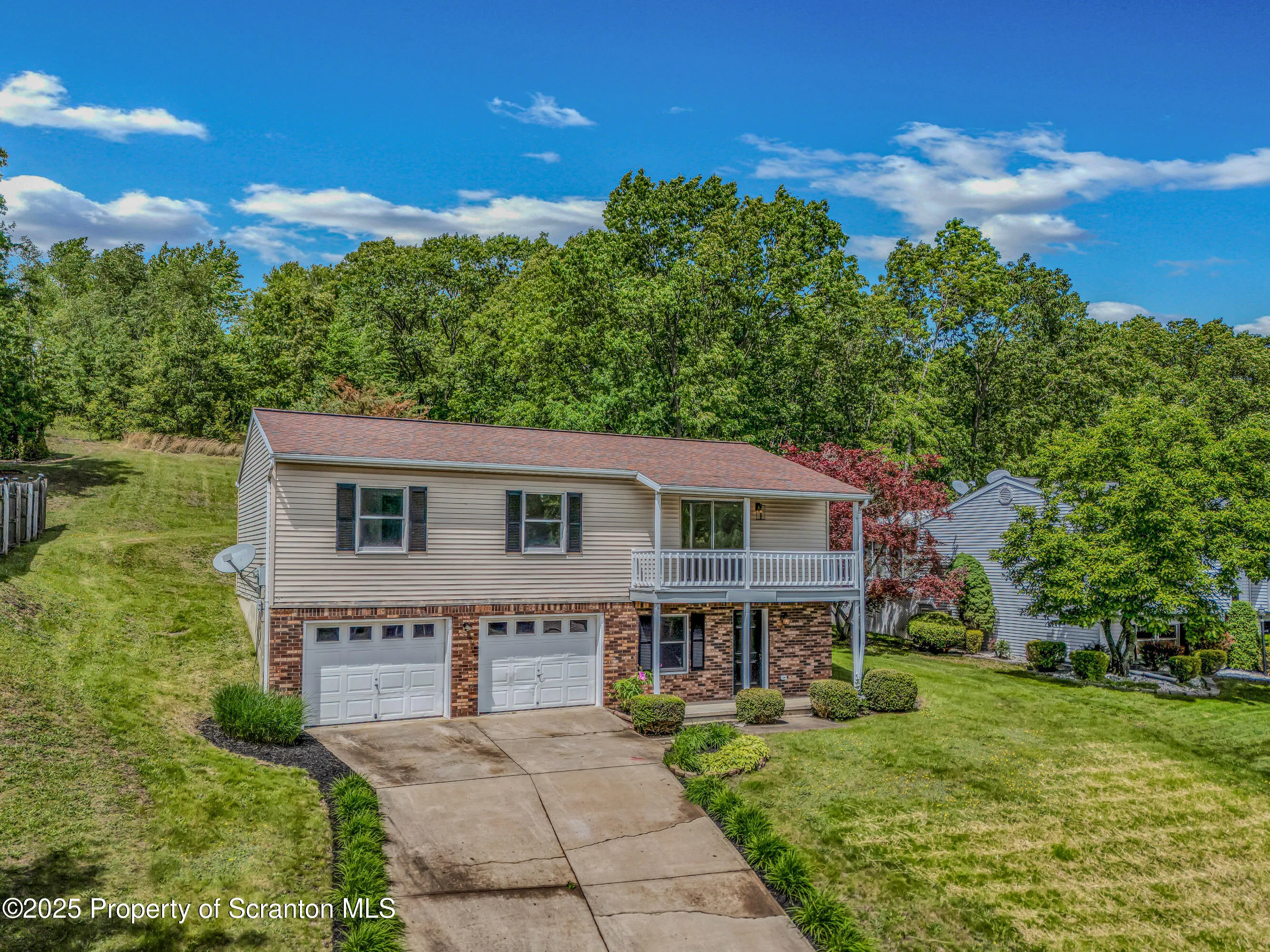 14 Vista Drive, Nanticoke City, Pennsylvania 18634, 3 Bedrooms Bedrooms, 6 Rooms Rooms,2 BathroomsBathrooms,Residential,For Sale,Vista,SC252659
