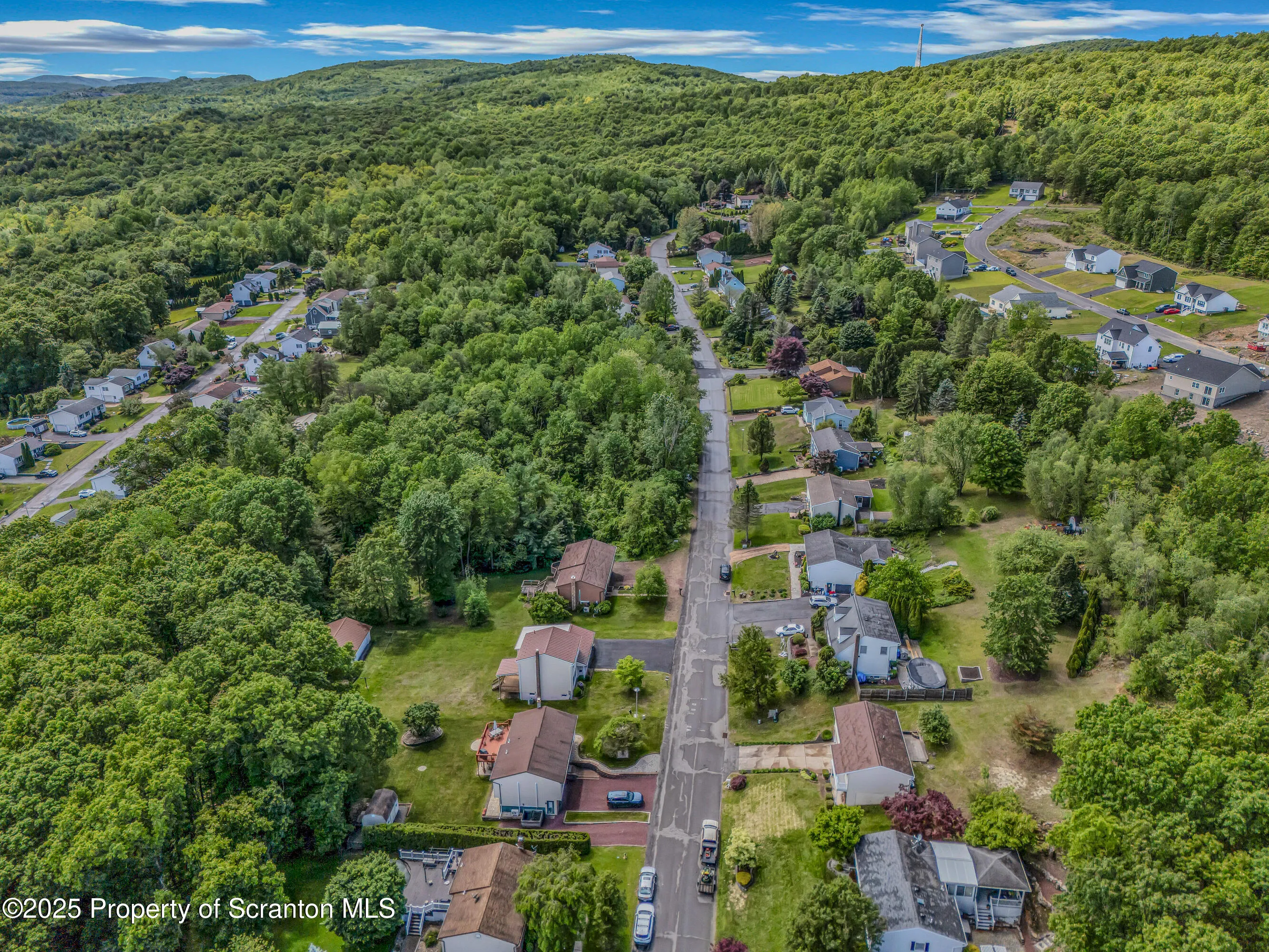 14 Vista Drive, Nanticoke City, Pennsylvania 18634, 3 Bedrooms Bedrooms, 6 Rooms Rooms,2 BathroomsBathrooms,Residential,For Sale,Vista,SC252659