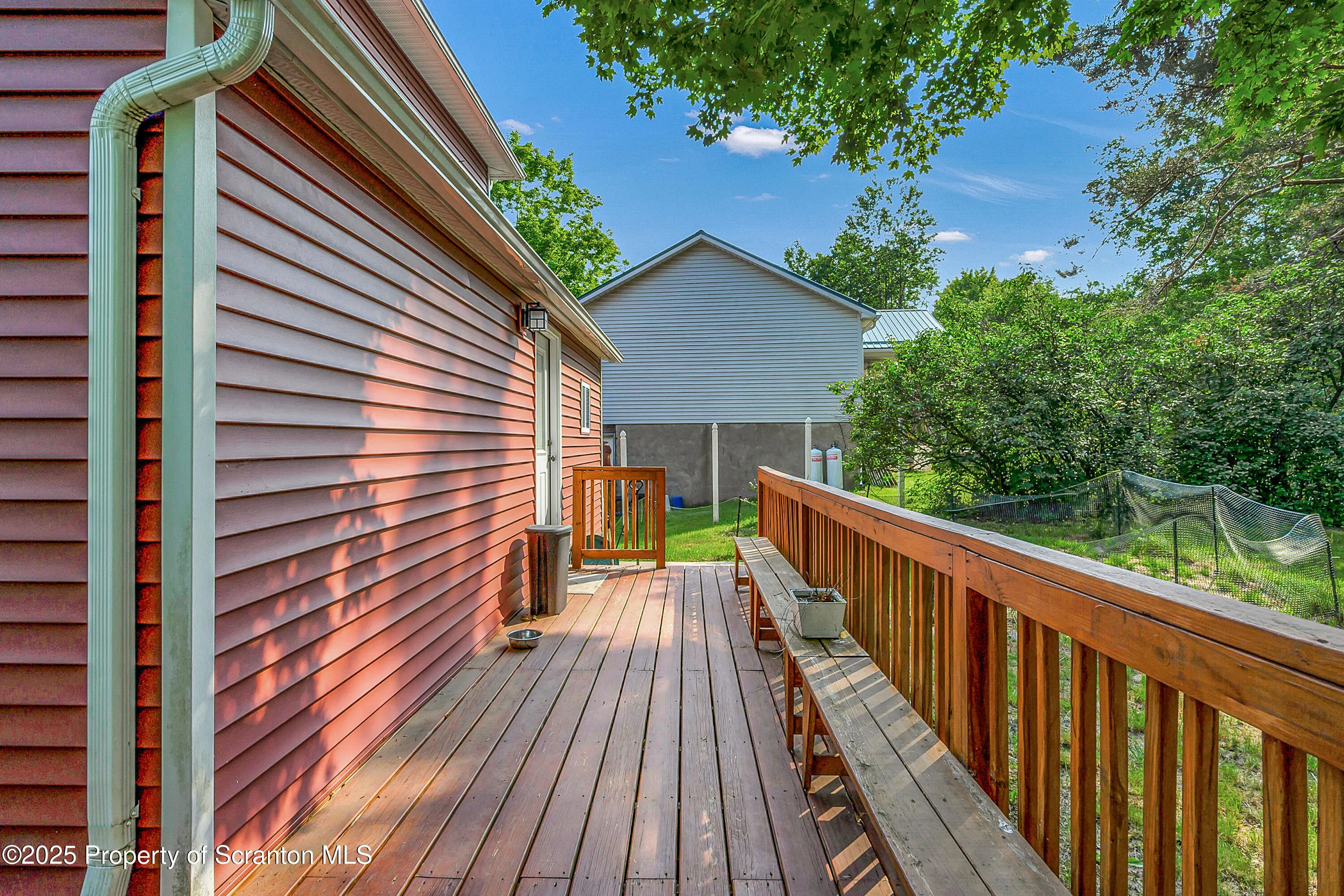 277 Atlas Street, Fell Twp, Pennsylvania 18407, 3 Bedrooms Bedrooms, 6 Rooms Rooms,2 BathroomsBathrooms,Residential,For Sale,Atlas,SC253207