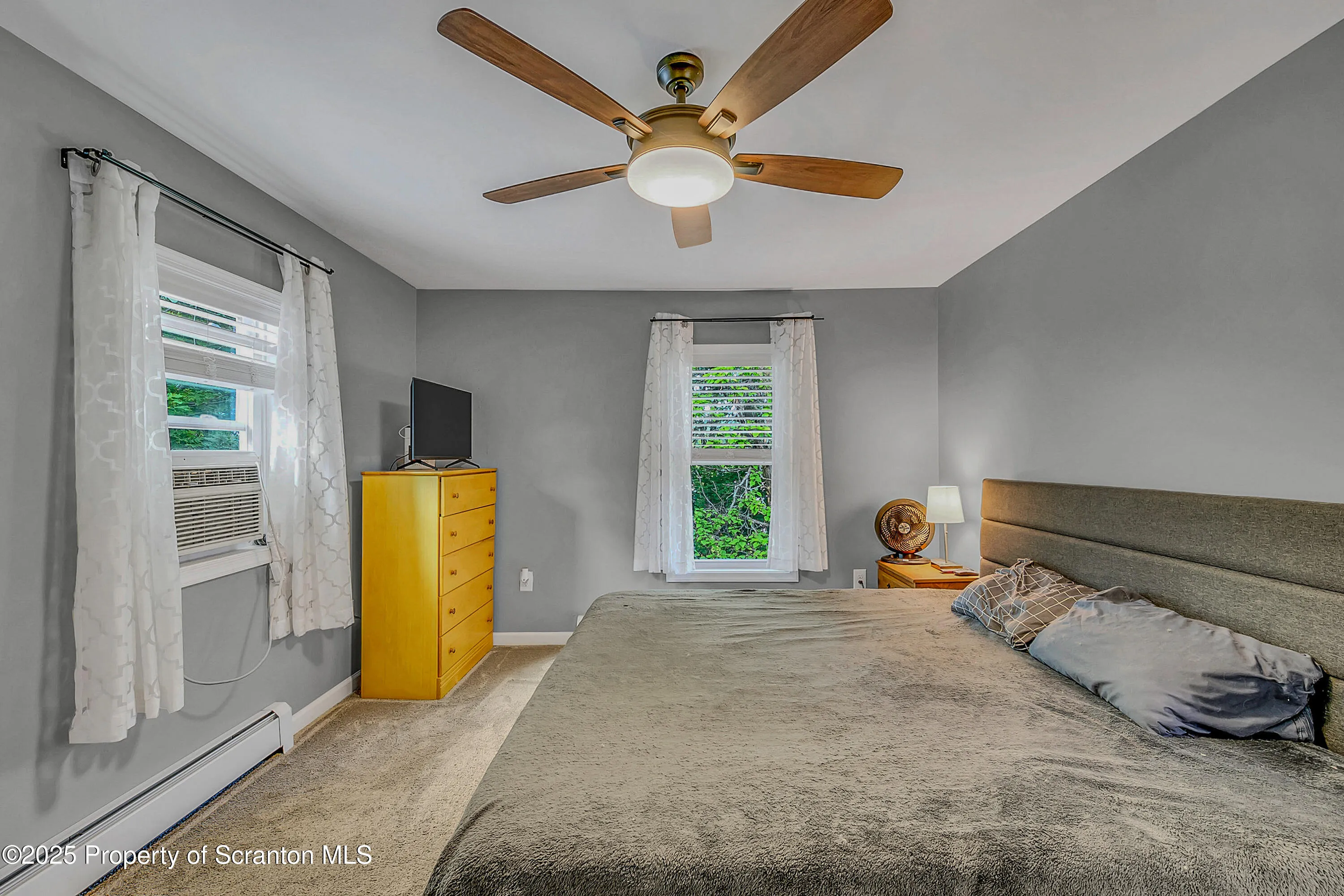 277 Atlas Street, Fell Twp, Pennsylvania 18407, 3 Bedrooms Bedrooms, 6 Rooms Rooms,2 BathroomsBathrooms,Residential,For Sale,Atlas,SC253207
