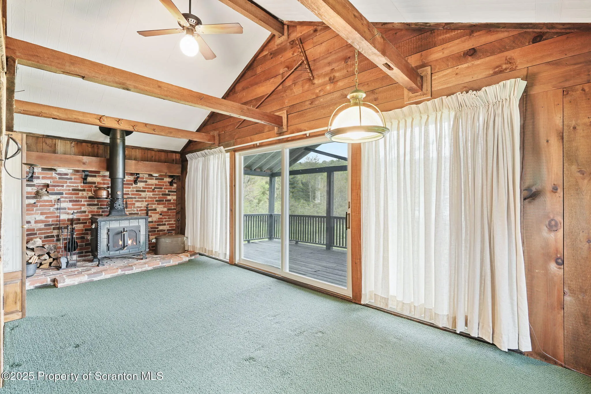 224 Pine Road, Susquehanna, Pennsylvania 18847, 3 Bedrooms Bedrooms, 5 Rooms Rooms,2 BathroomsBathrooms,Residential,For Sale,Pine,SC252739