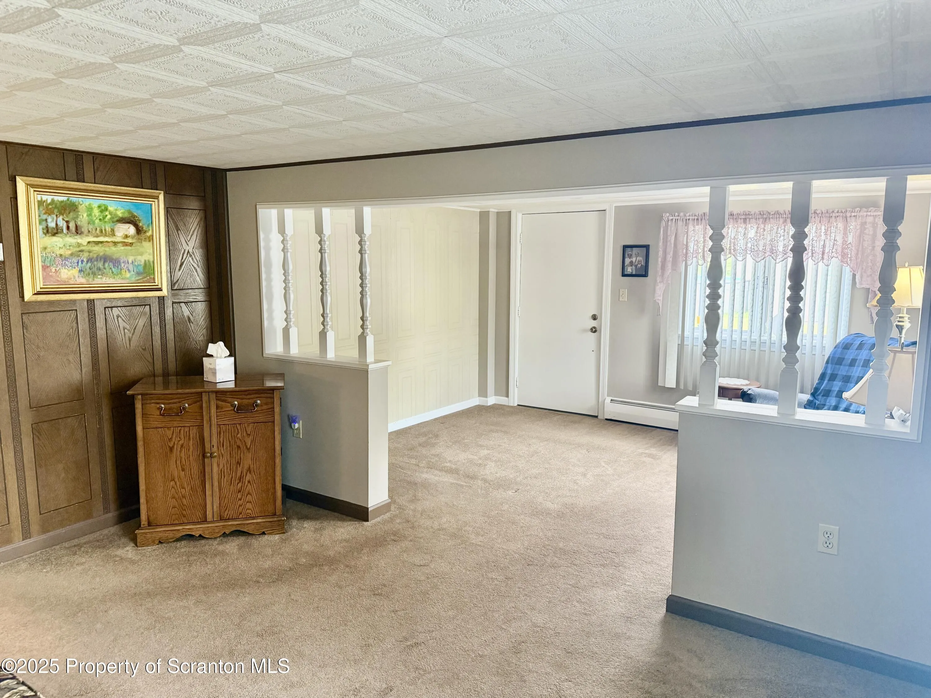 129 Casper Street, Old Forge, Pennsylvania 18518, 2 Bedrooms Bedrooms, 5 Rooms Rooms,1 BathroomBathrooms,Residential,For Sale,Casper,SC252790