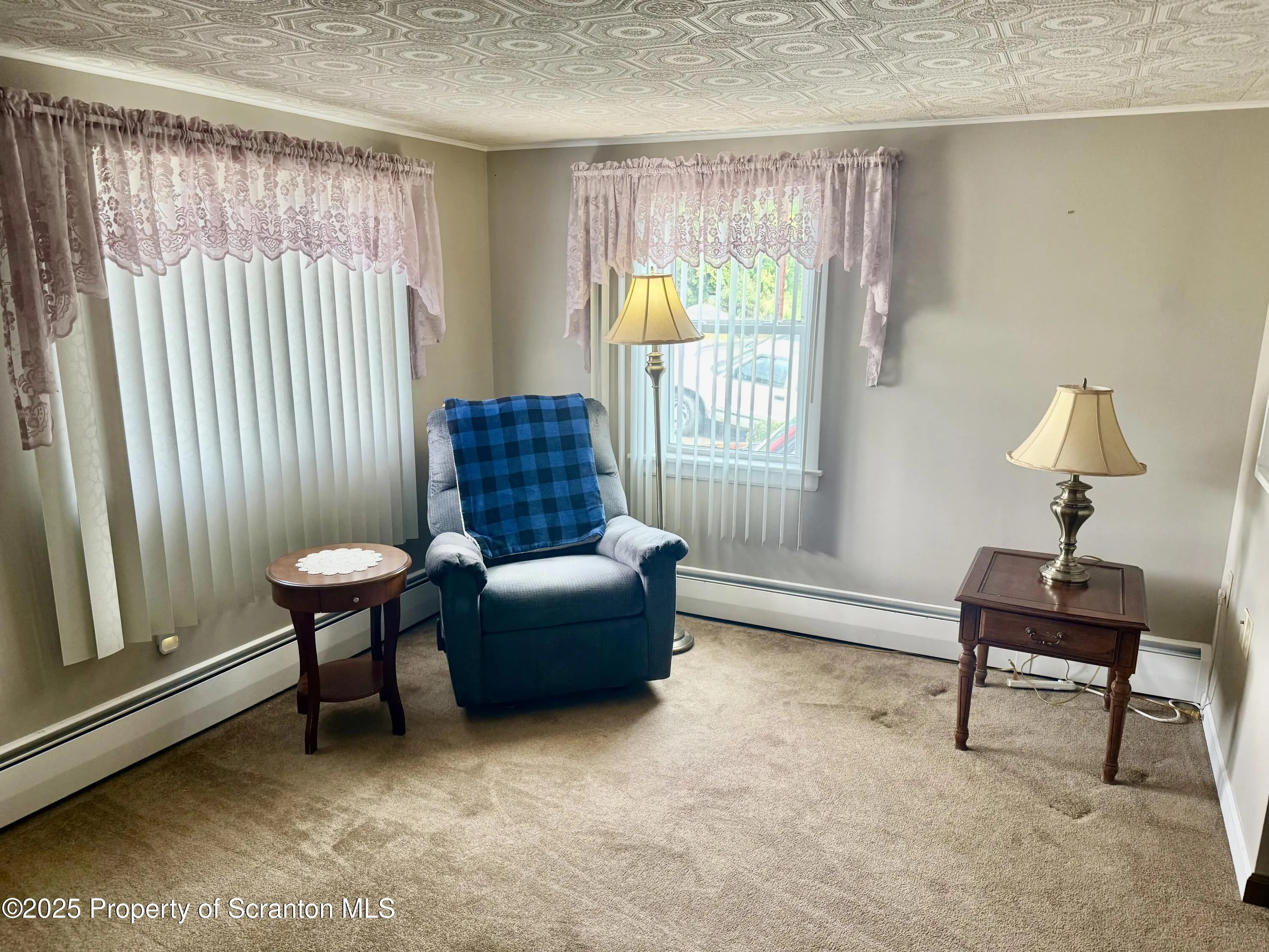 129 Casper Street, Old Forge, Pennsylvania 18518, 2 Bedrooms Bedrooms, 5 Rooms Rooms,1 BathroomBathrooms,Residential,For Sale,Casper,SC252790