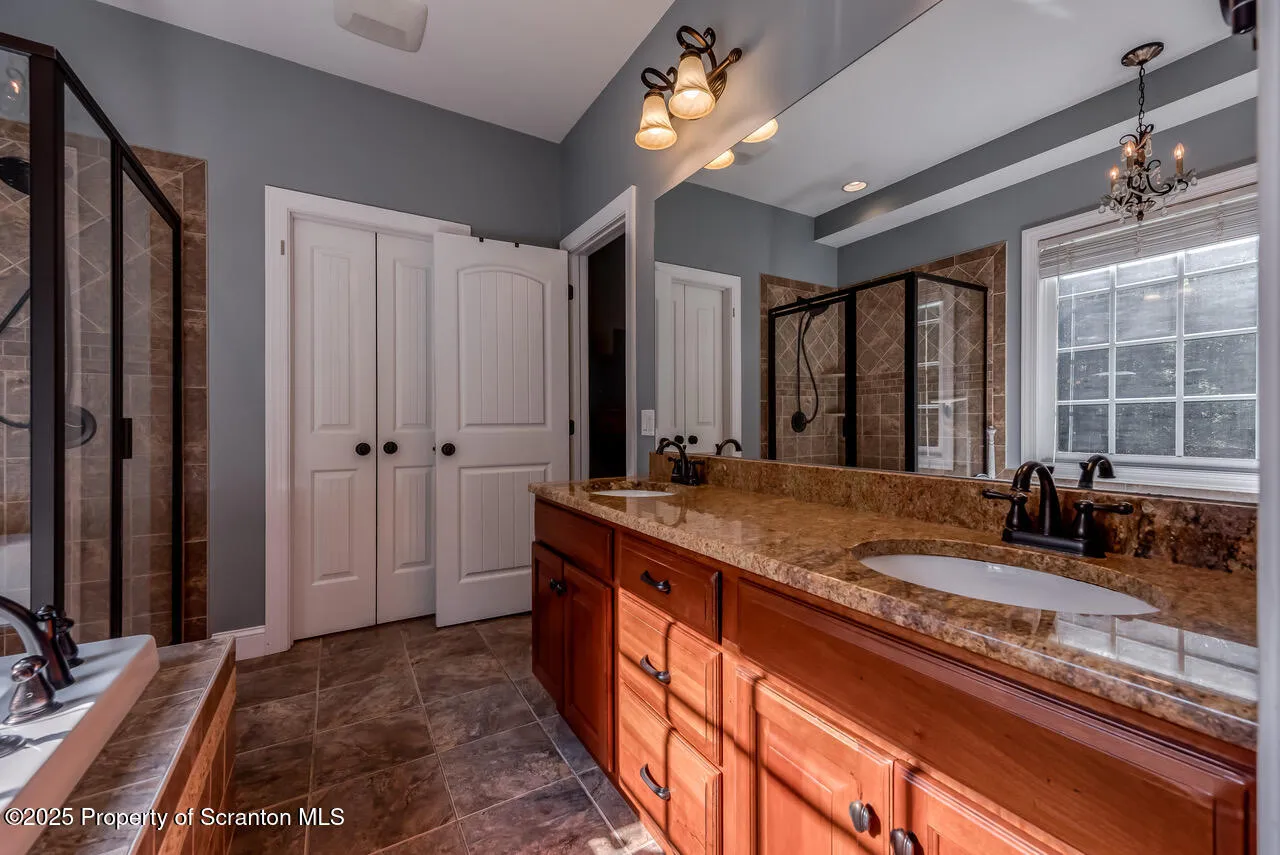 268 Winship Road, Covington Twp, Pennsylvania 18444, 4 Bedrooms Bedrooms, 9 Rooms Rooms,3 BathroomsBathrooms,Residential,For Sale,Winship,SC252867