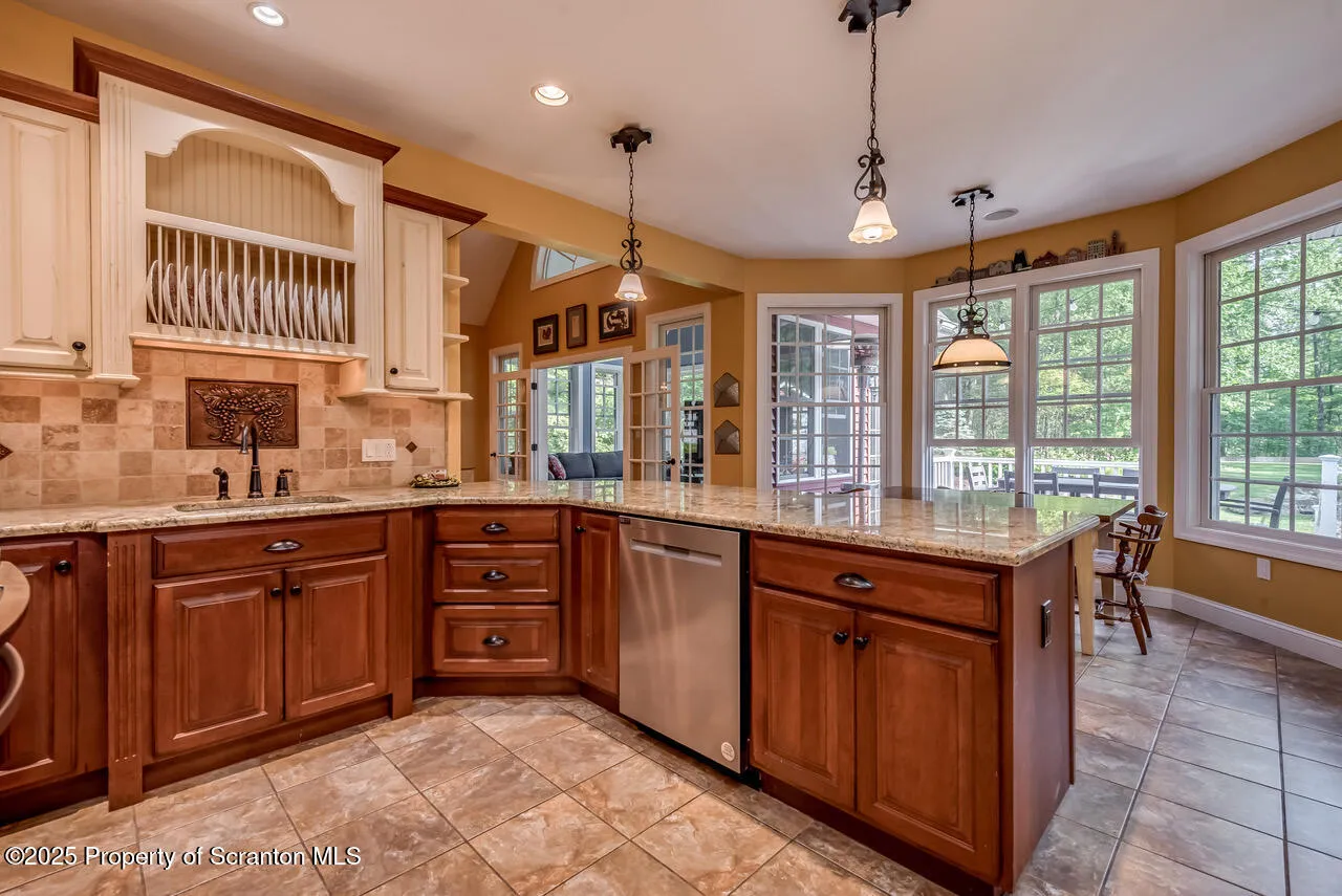 268 Winship Road, Covington Twp, Pennsylvania 18444, 4 Bedrooms Bedrooms, 9 Rooms Rooms,3 BathroomsBathrooms,Residential,For Sale,Winship,SC252867