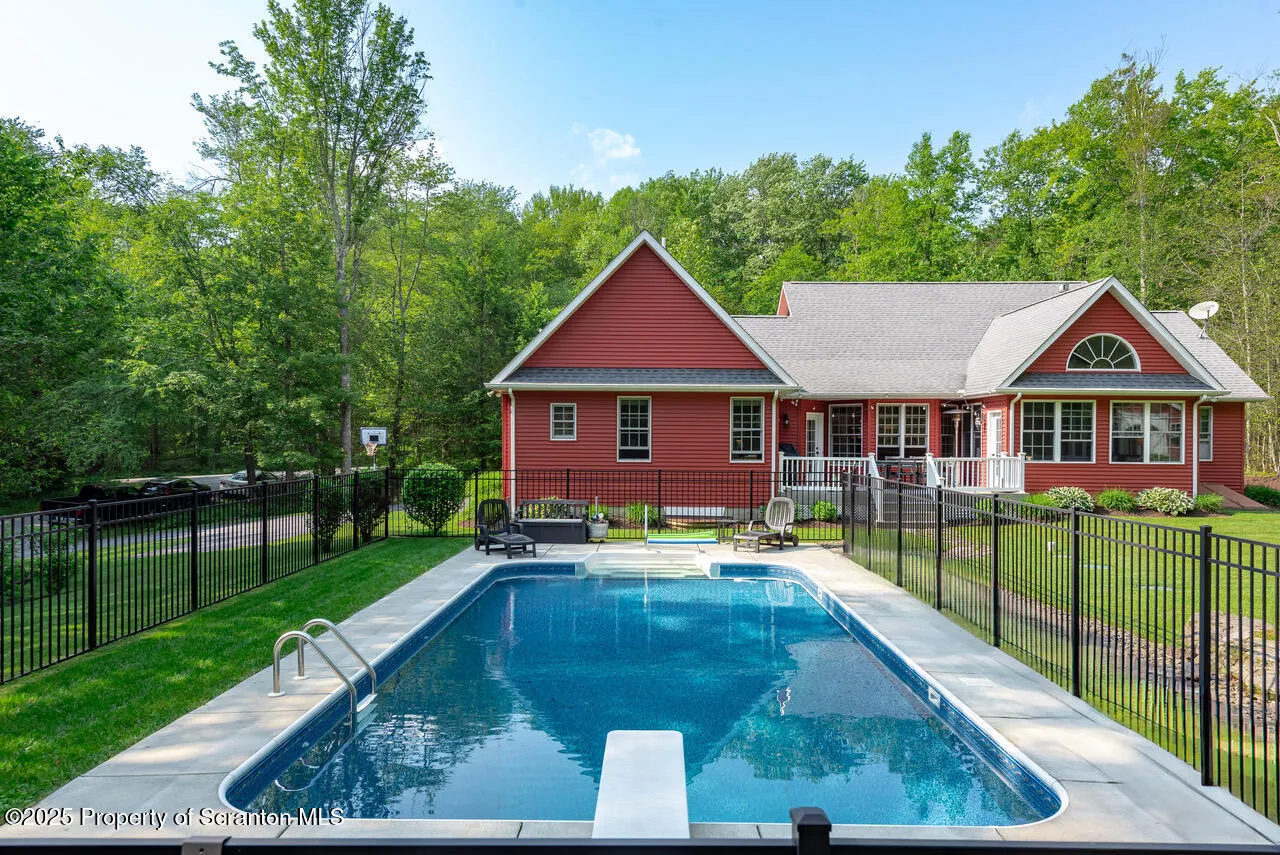 268 Winship Road, Covington Twp, Pennsylvania 18444, 4 Bedrooms Bedrooms, 9 Rooms Rooms,3 BathroomsBathrooms,Residential,For Sale,Winship,SC252867