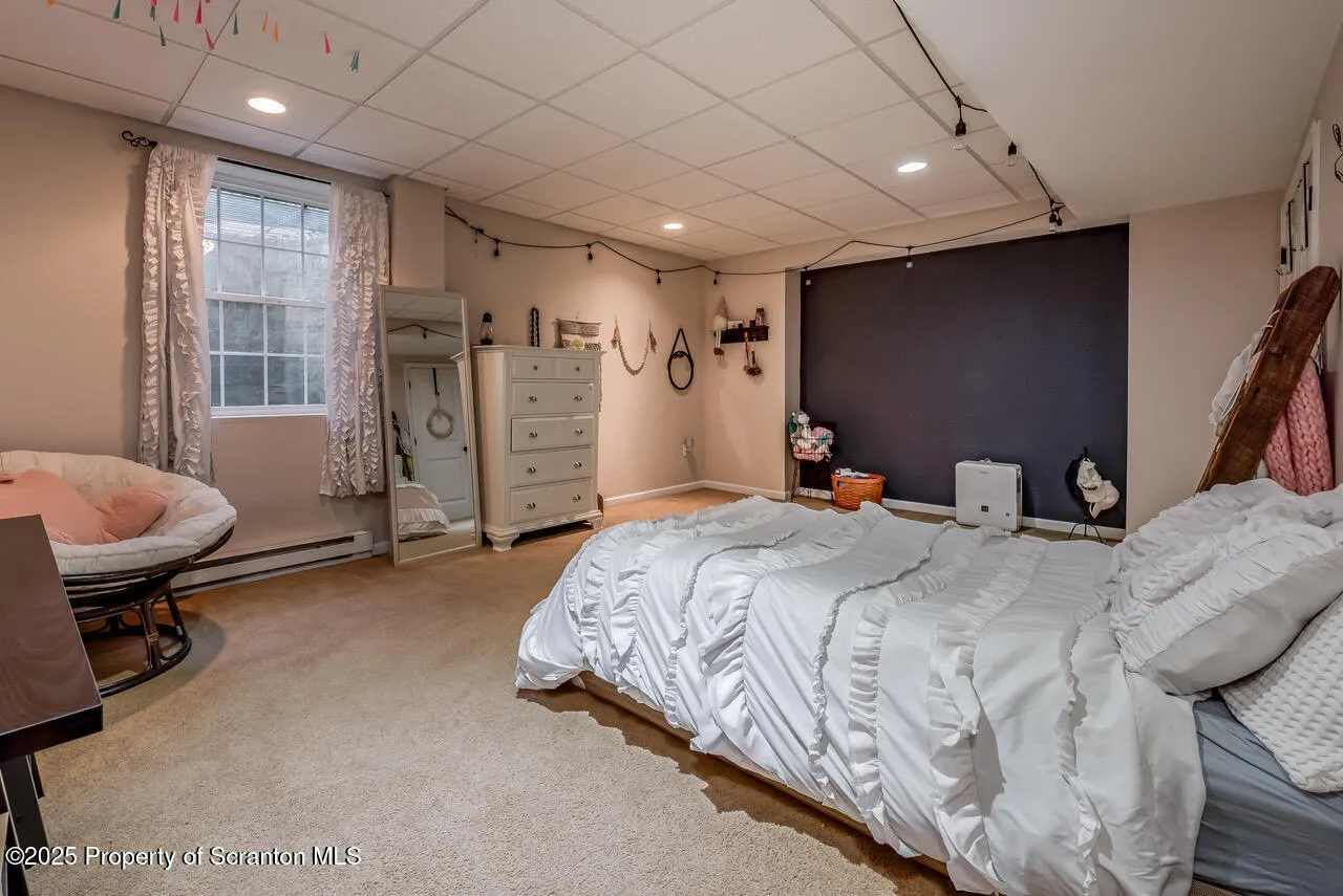 268 Winship Road, Covington Twp, Pennsylvania 18444, 4 Bedrooms Bedrooms, 9 Rooms Rooms,3 BathroomsBathrooms,Residential,For Sale,Winship,SC252867