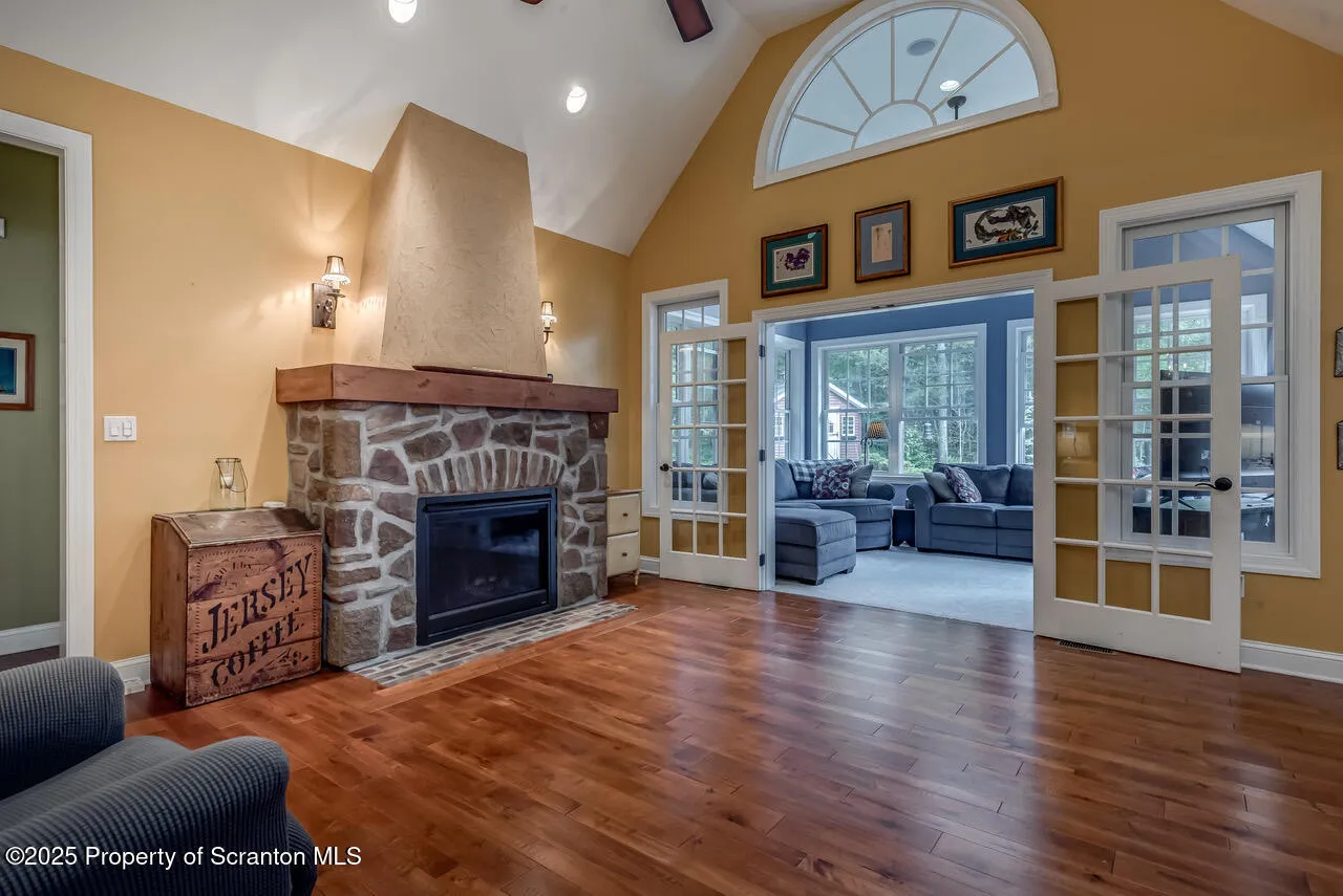 268 Winship Road, Covington Twp, Pennsylvania 18444, 4 Bedrooms Bedrooms, 9 Rooms Rooms,3 BathroomsBathrooms,Residential,For Sale,Winship,SC252867