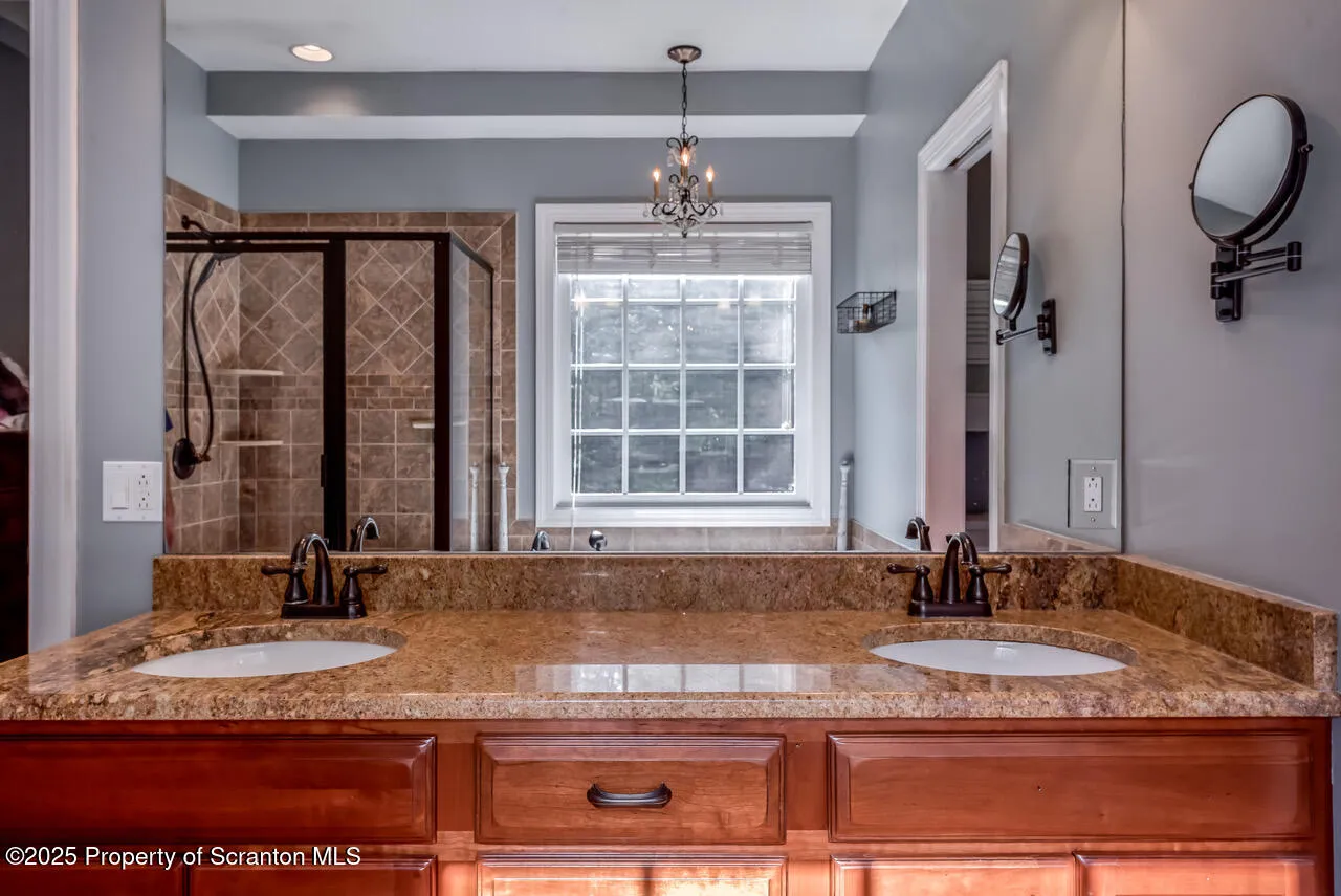 268 Winship Road, Covington Twp, Pennsylvania 18444, 4 Bedrooms Bedrooms, 9 Rooms Rooms,3 BathroomsBathrooms,Residential,For Sale,Winship,SC252867